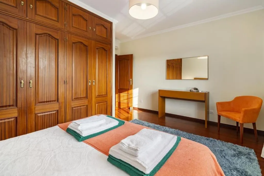 Bedroom, Bed in Villa Arade Riverside - Jacuzzi and Heated Pool by AlgarStays