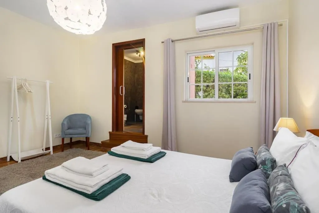 Bedroom, Bed in Villa Arade Riverside - Jacuzzi and Heated Pool by AlgarStays