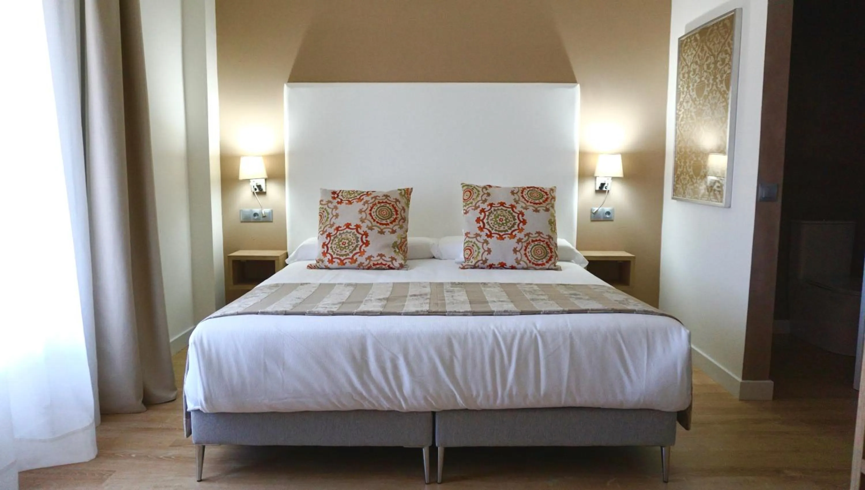 Bedroom, Bed in Añoreta Suites