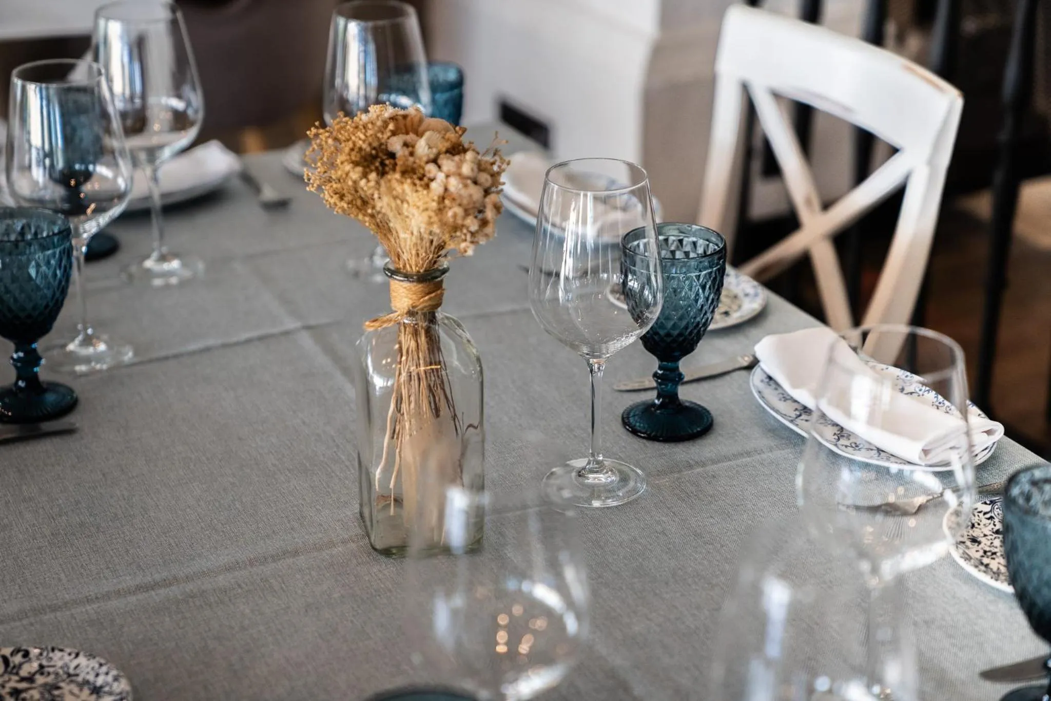 Restaurant/places to eat in Añoreta Suites