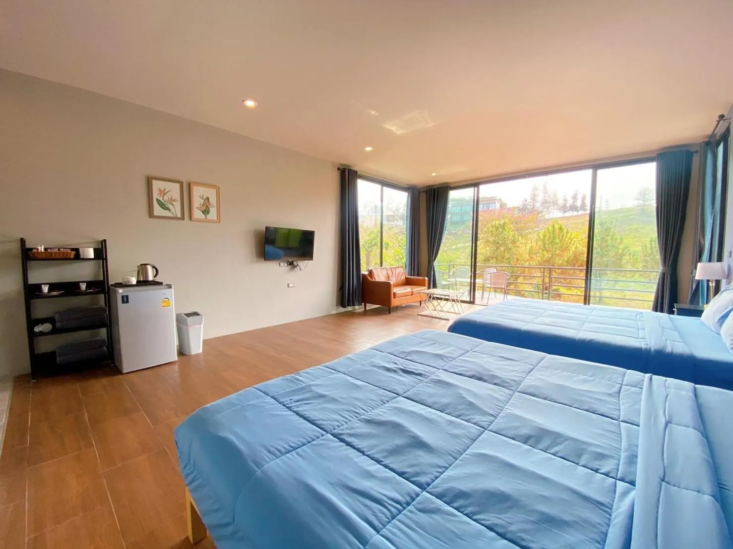 Photo of the whole room, Bed in Krin Resort