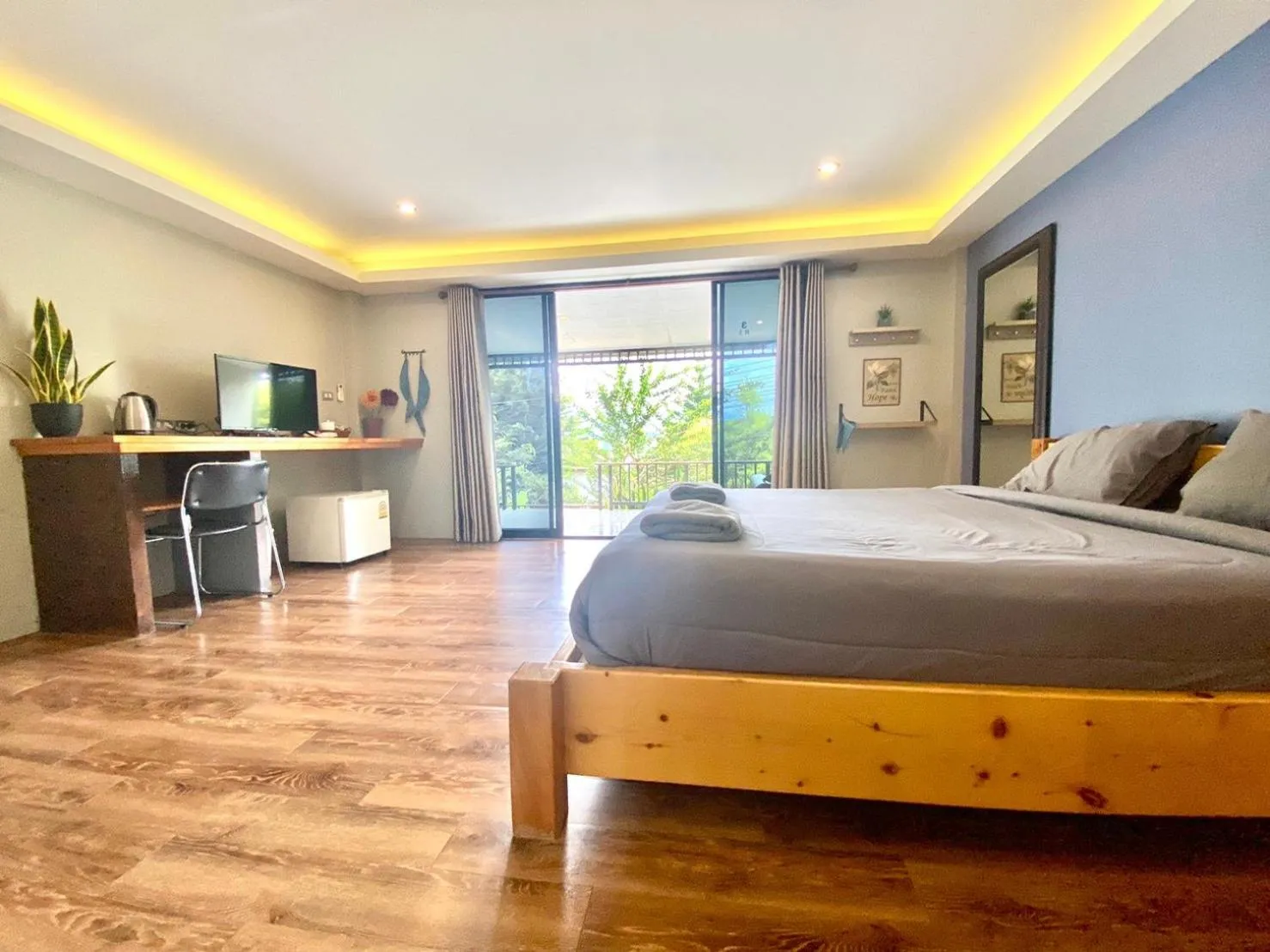 Photo of the whole room, Bed in Krin Resort