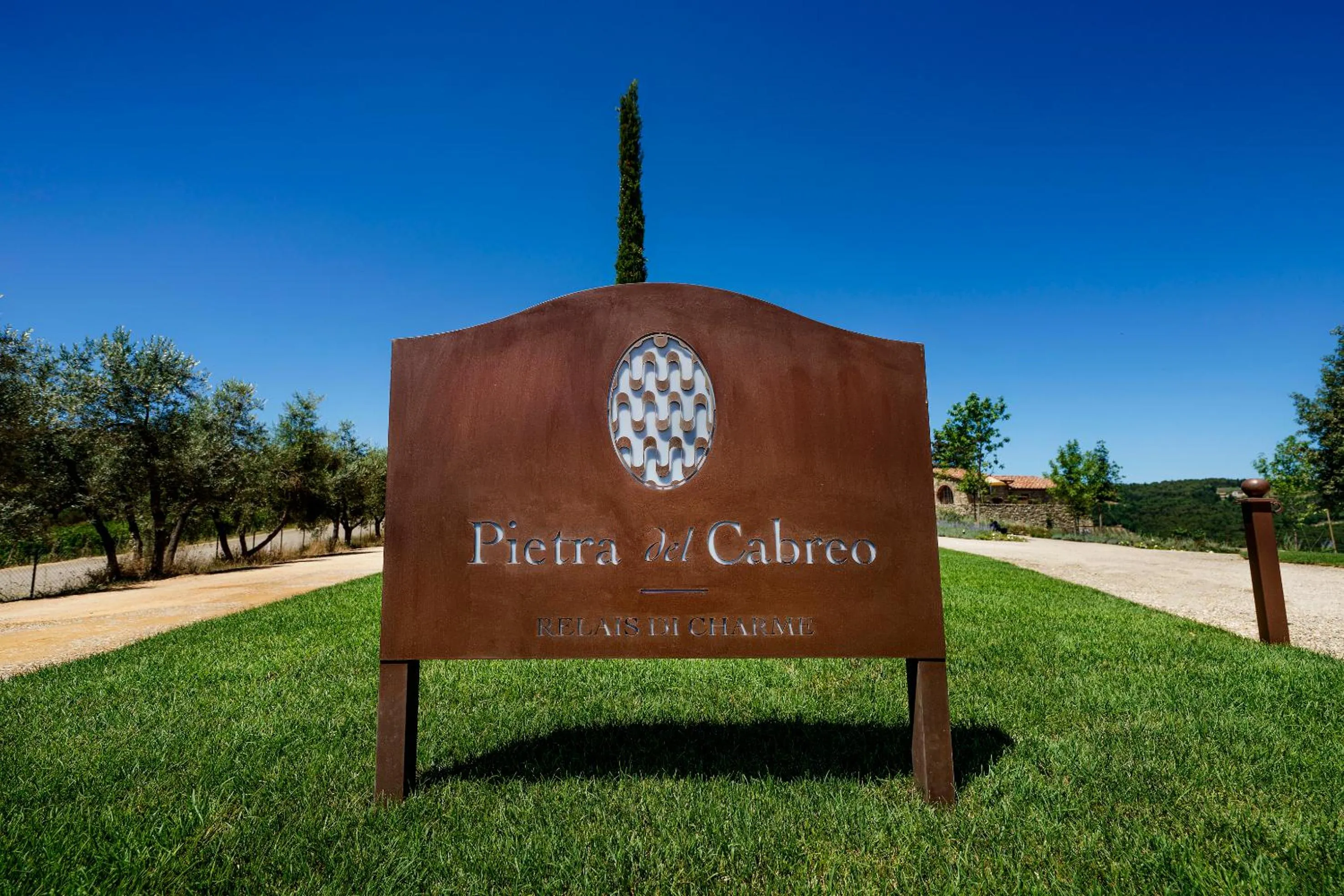 Property building in La Pietra Del Cabreo