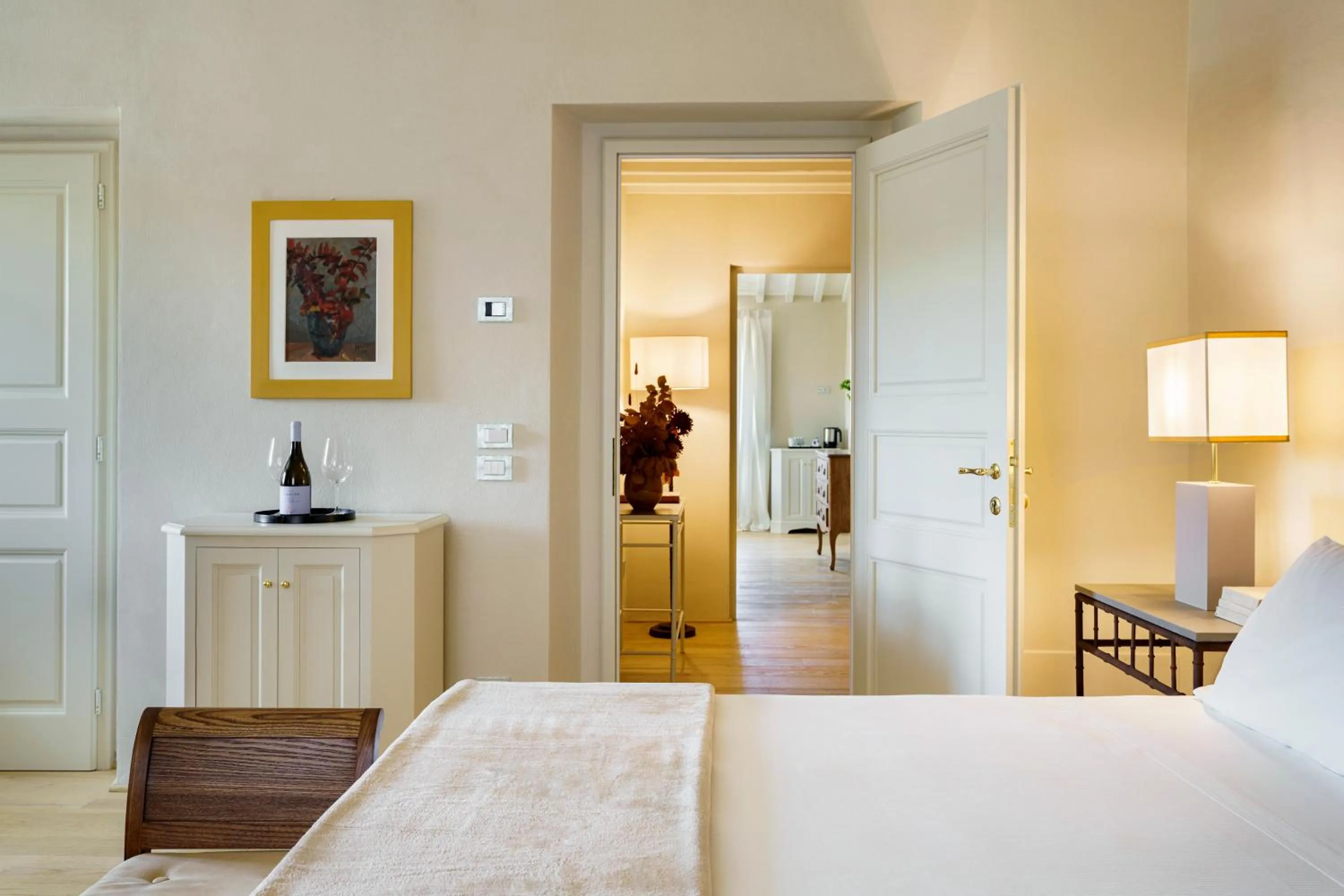 Photo of the whole room, Bed in La Pietra Del Cabreo