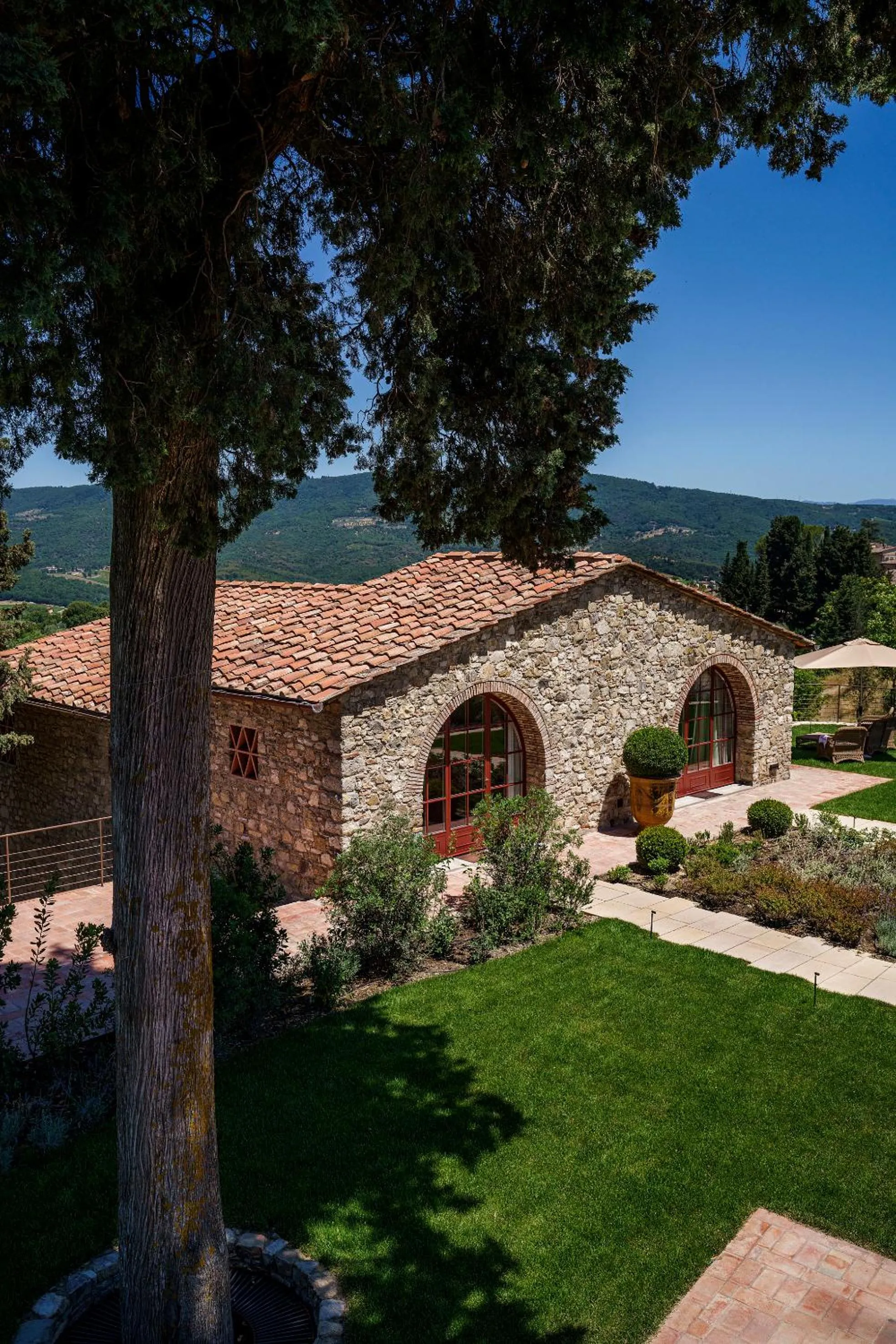 Property building in La Pietra Del Cabreo