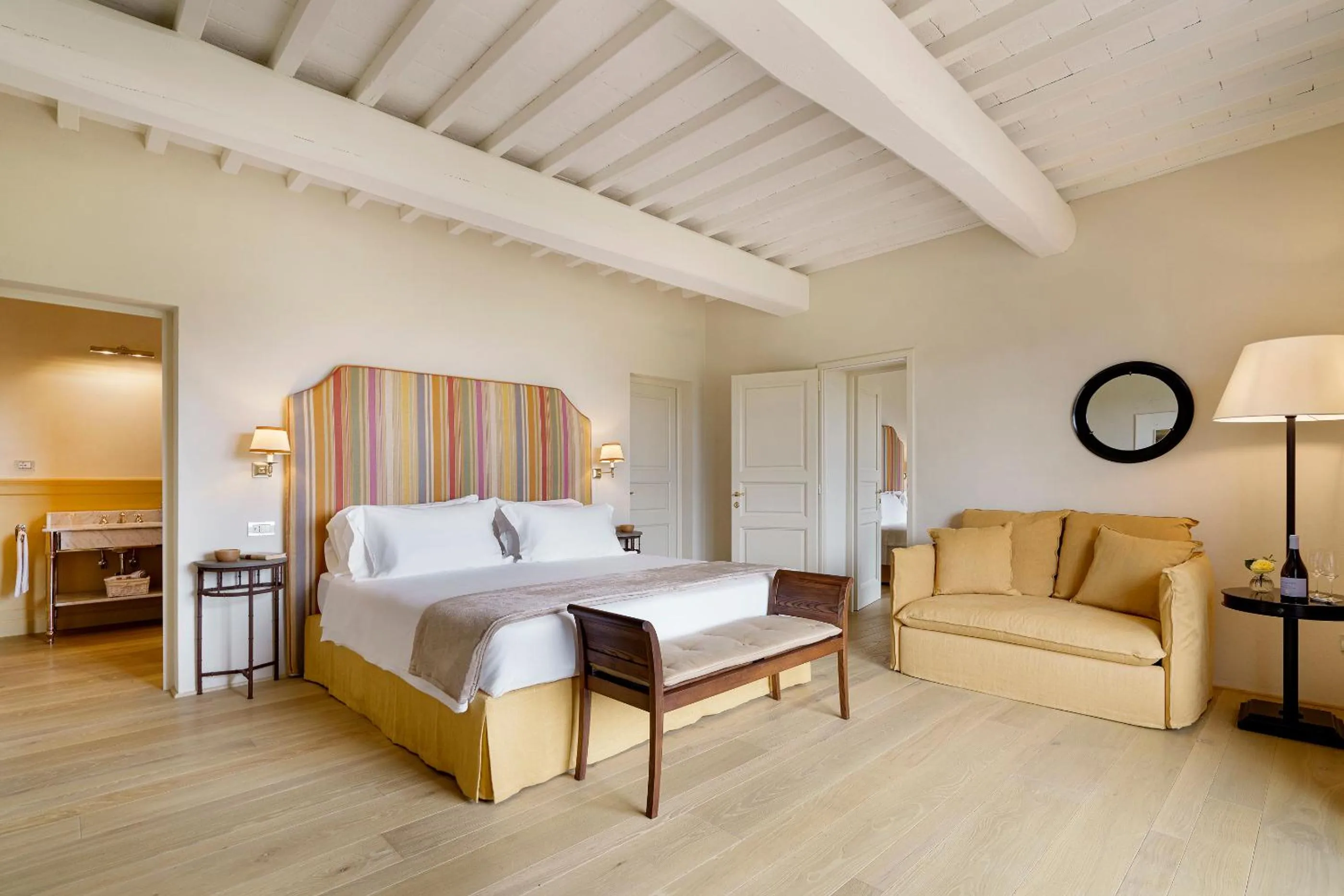 Bedroom, Bed in La Pietra Del Cabreo