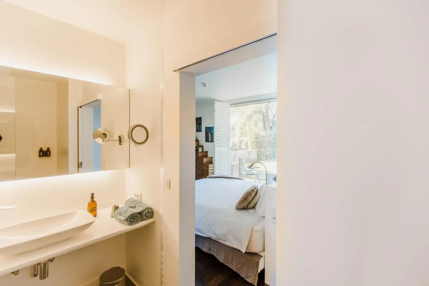 Bathroom, Bed in B&B Villa Tartine