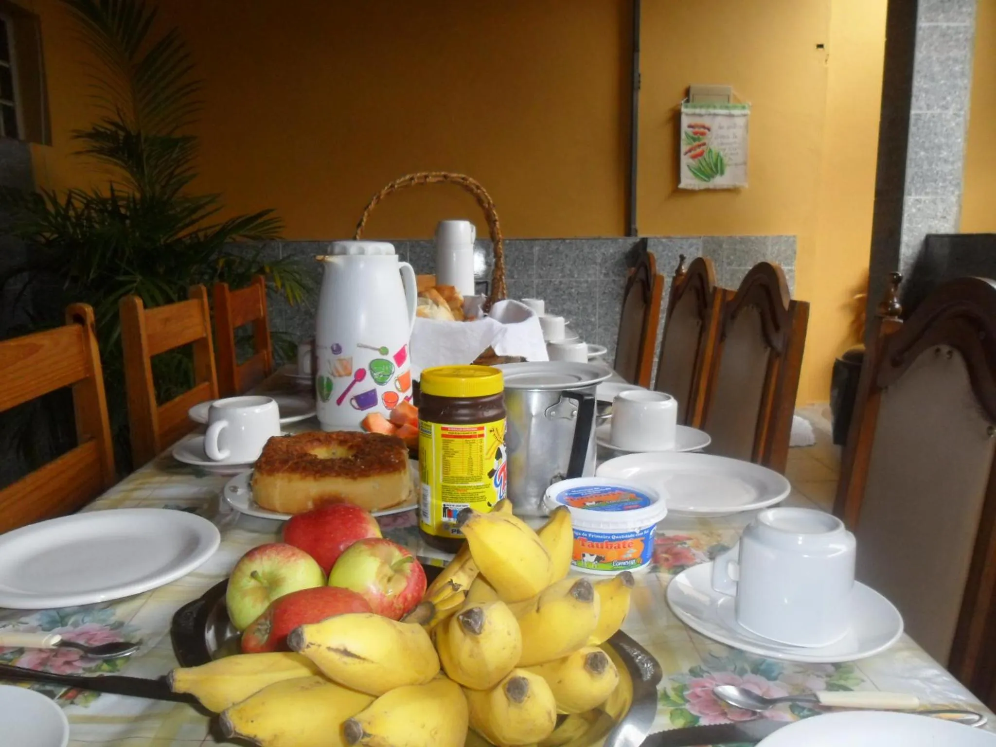 Breakfast in Santa Helena Pousada