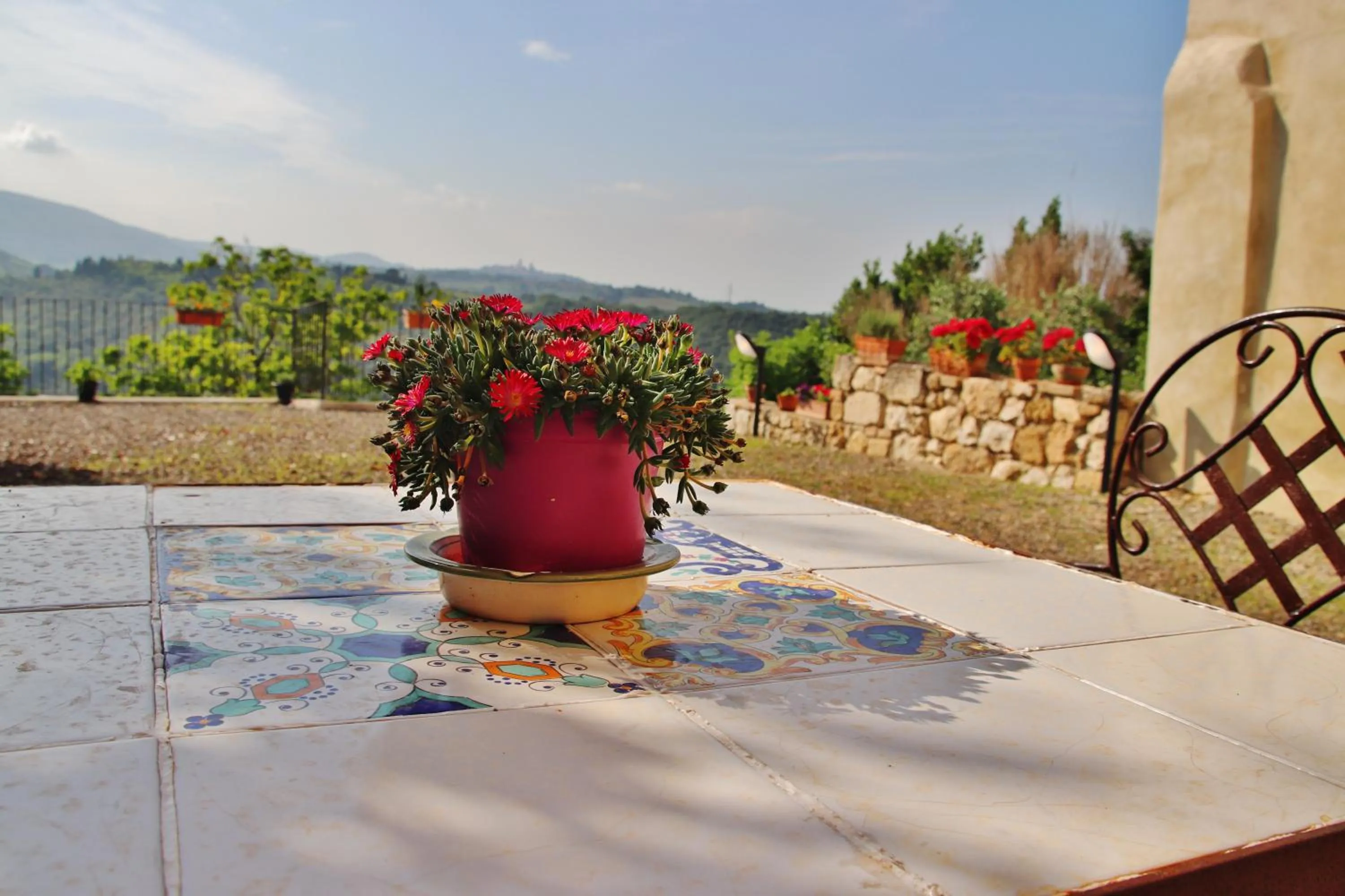 Garden view in Maison del Borgo