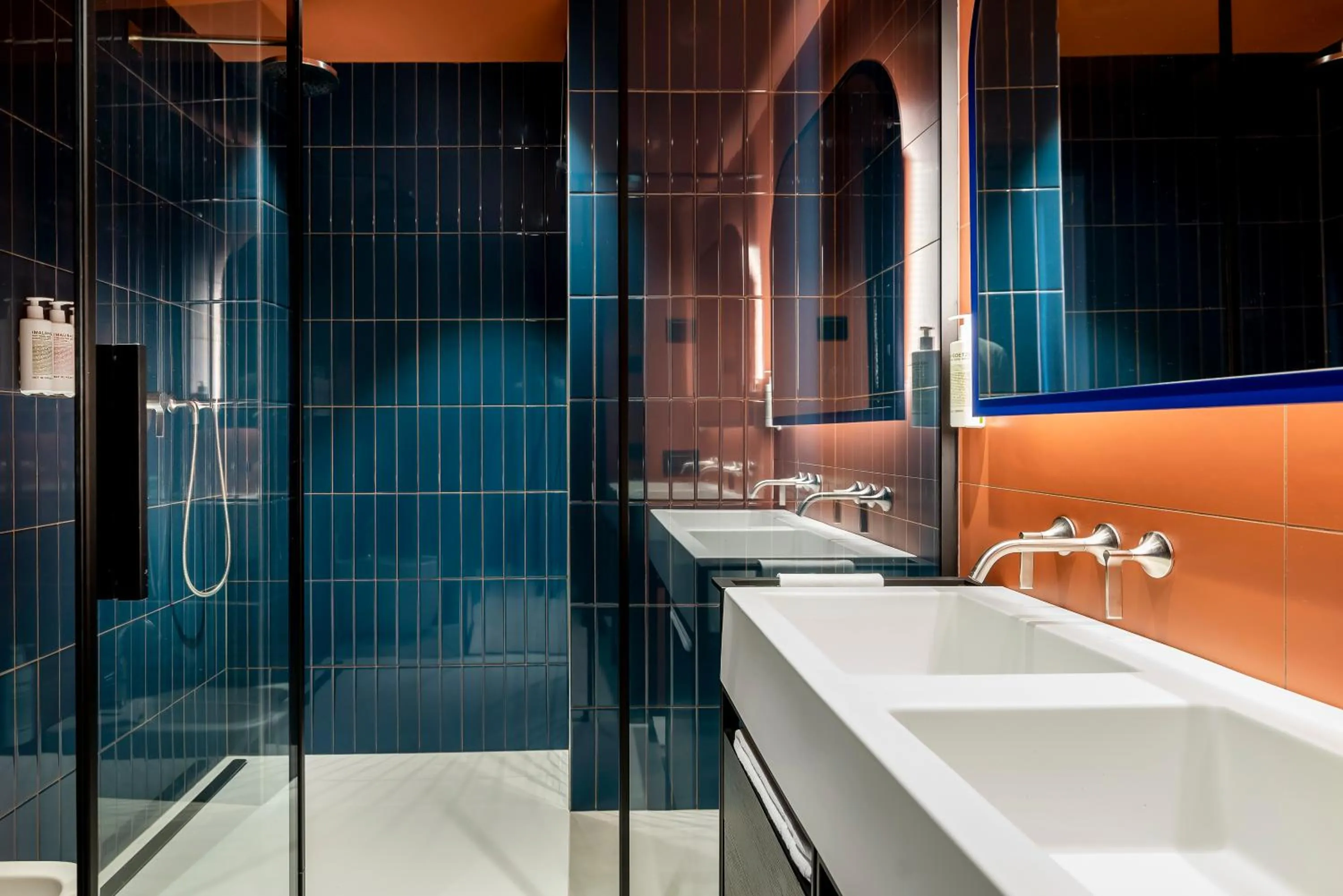 Bathroom in Demo Hotel Design Emotion