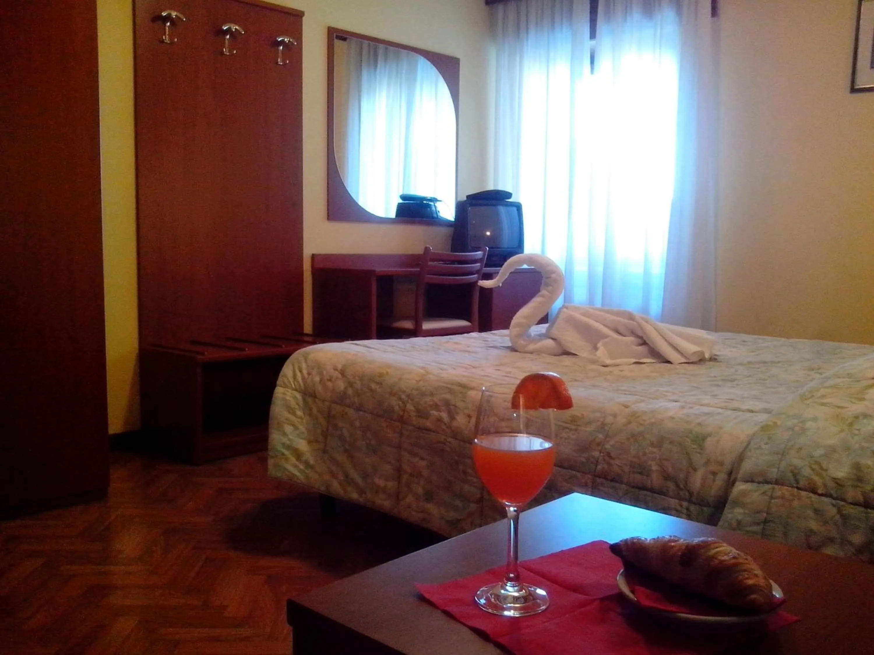 Breakfast, Bed in Hotel Monte Fior