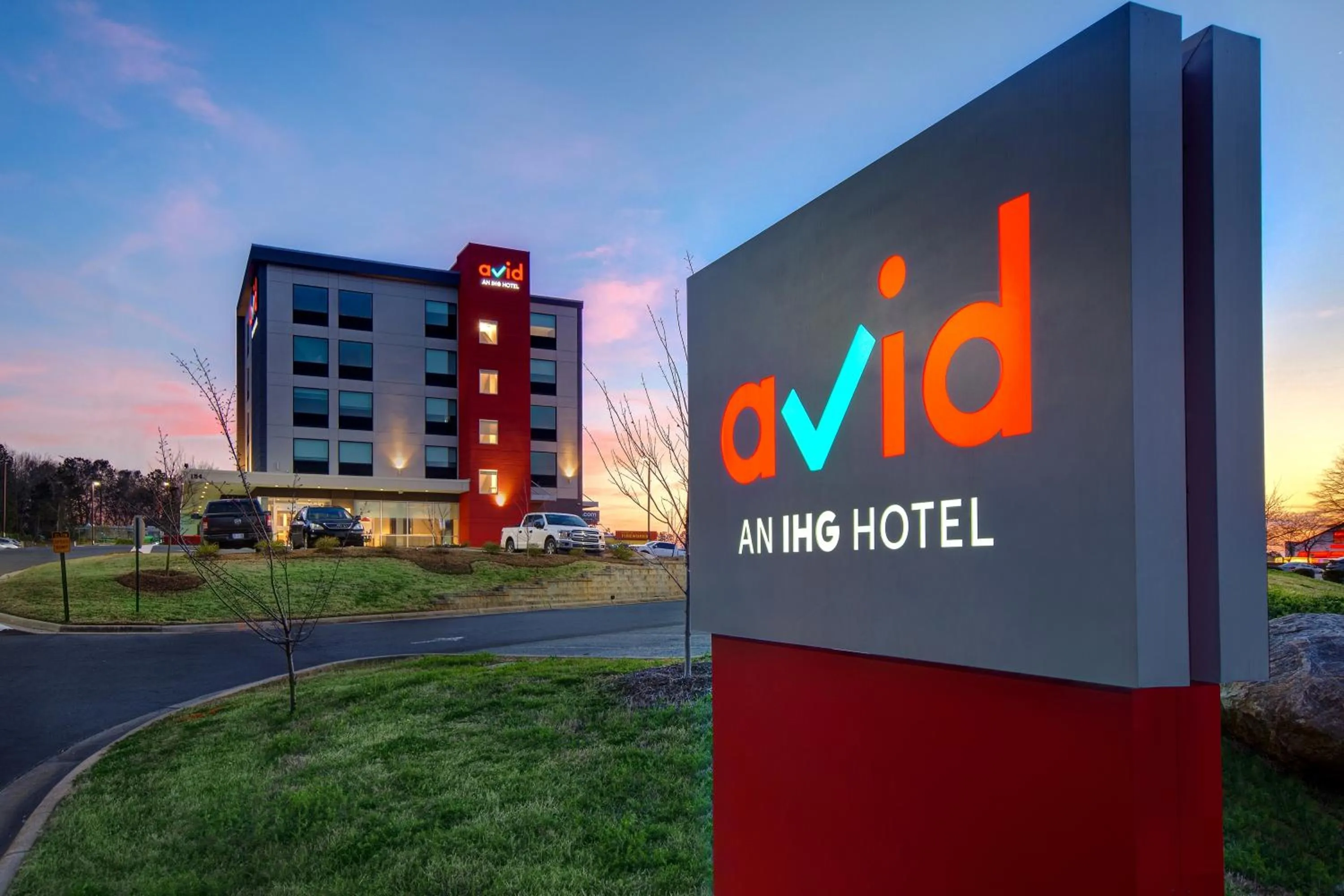 Property building in avid Hotel Fort Mill - Carowinds Blvd by IHG