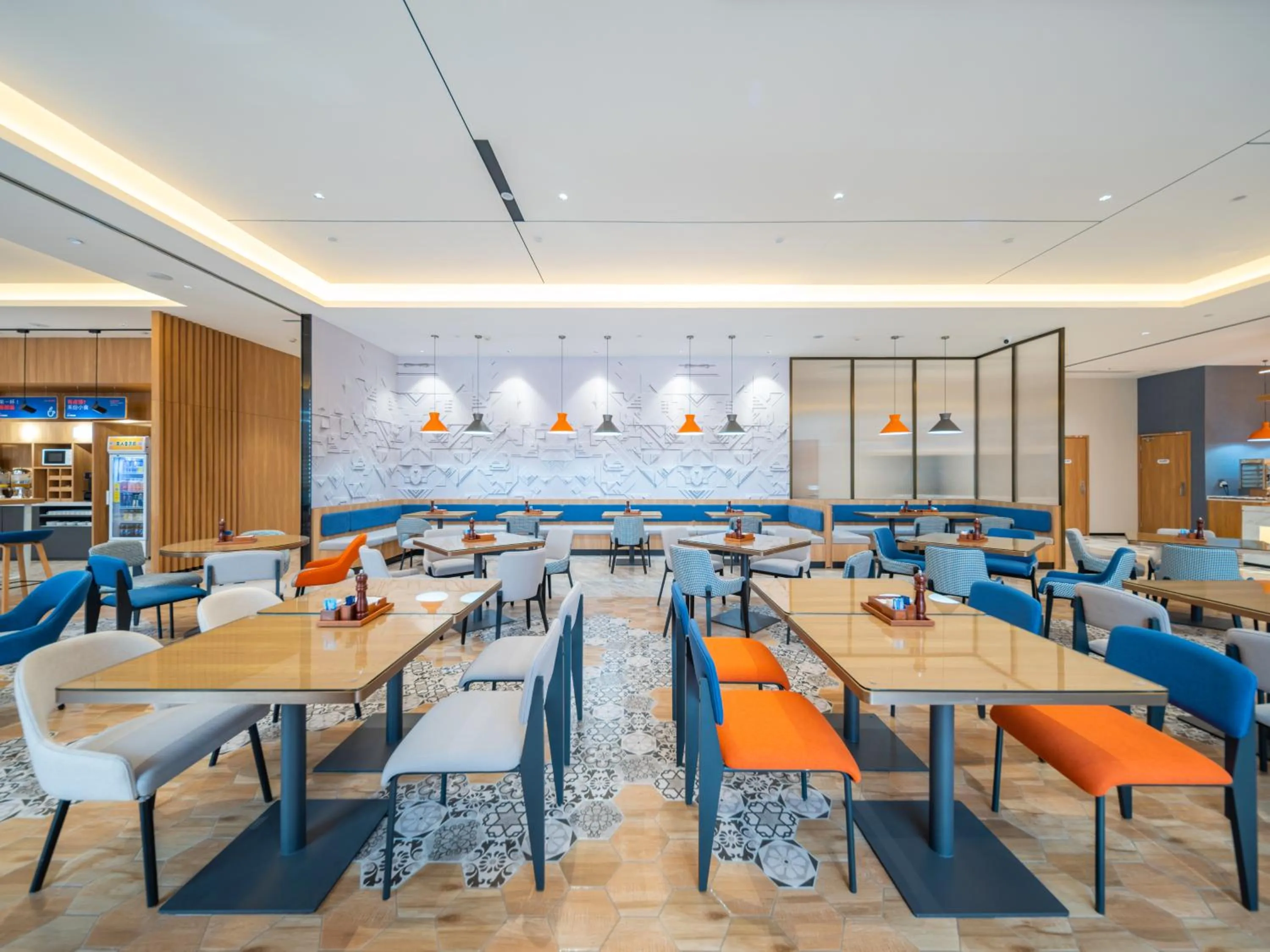 Restaurant/places to eat in Holiday Inn Express Nanning Jiangnan by IHG