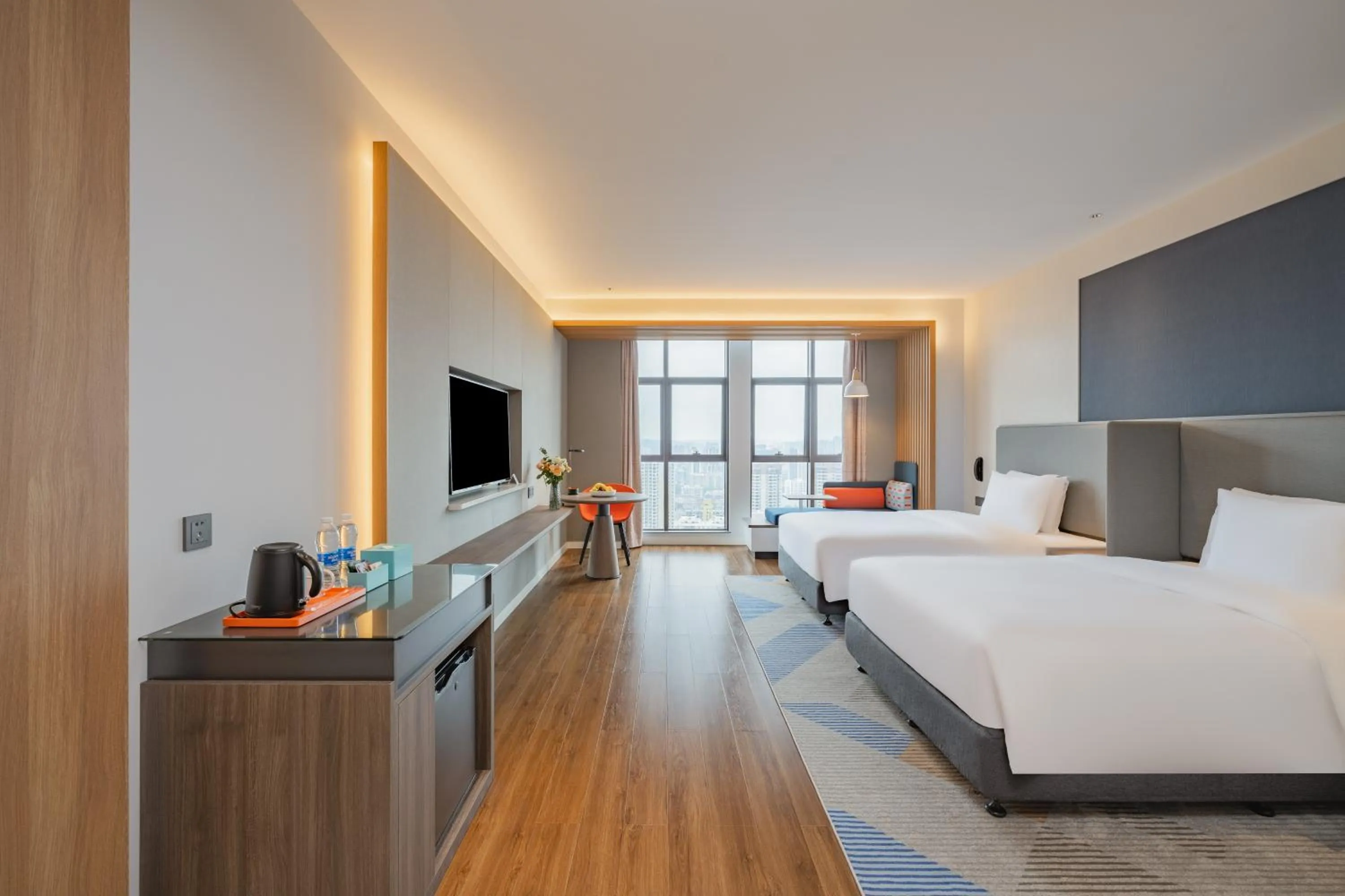 Photo of the whole room, Bed in Holiday Inn Express Nanning Jiangnan by IHG