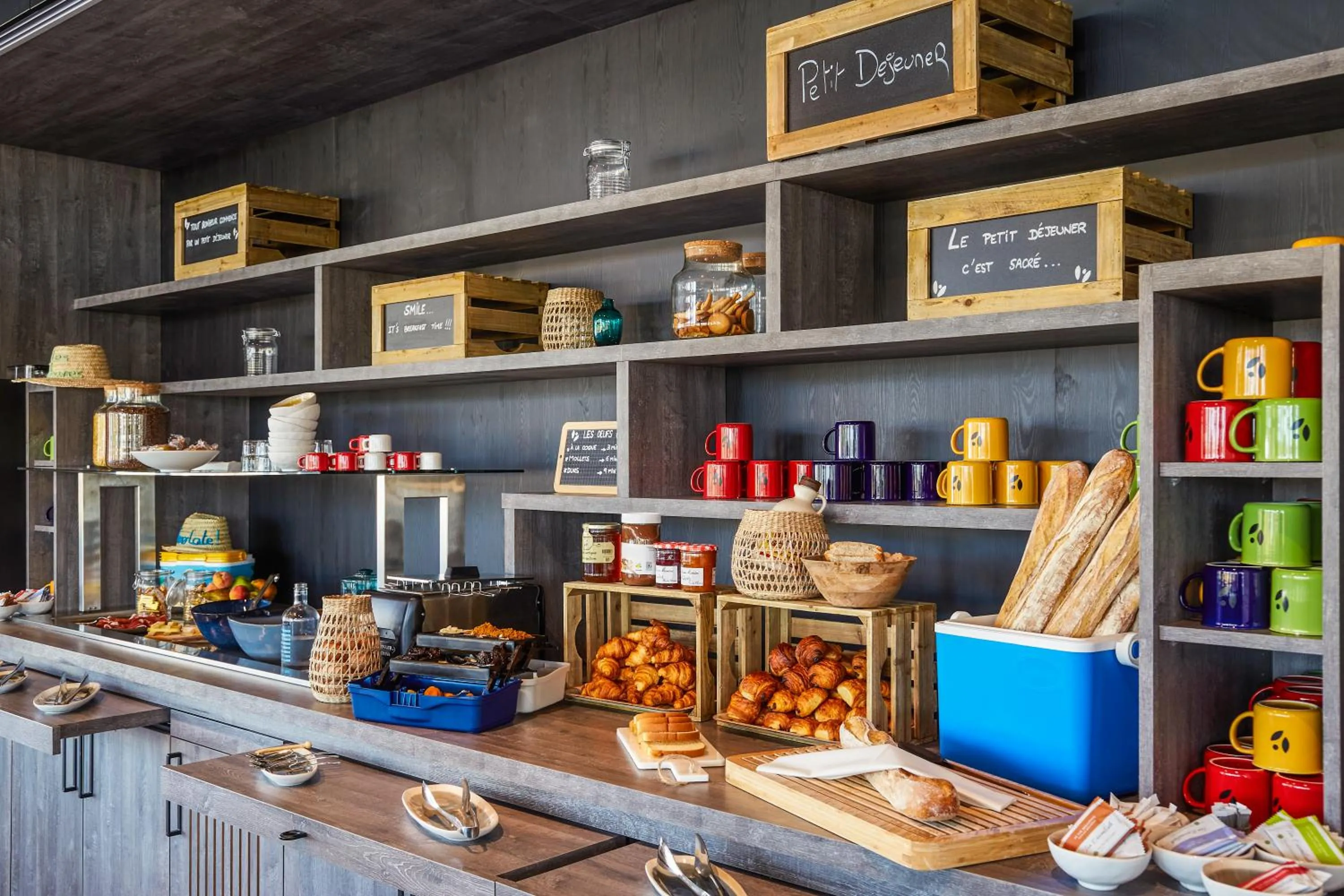 Buffet breakfast in Ibis Styles Montpellier Aéroport Parc Des Expos