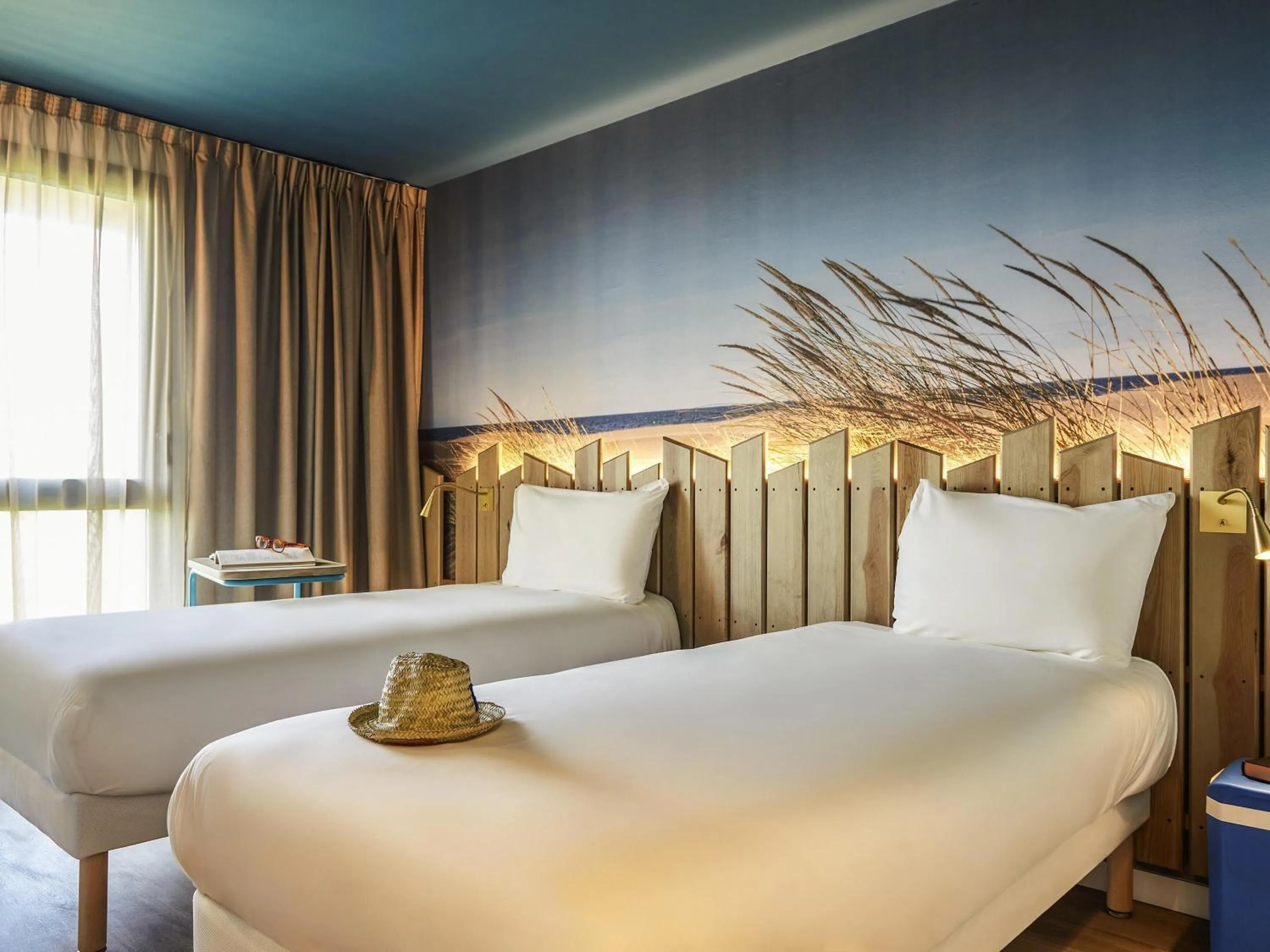 Bedroom, Bed in Ibis Styles Montpellier Aéroport Parc Des Expos