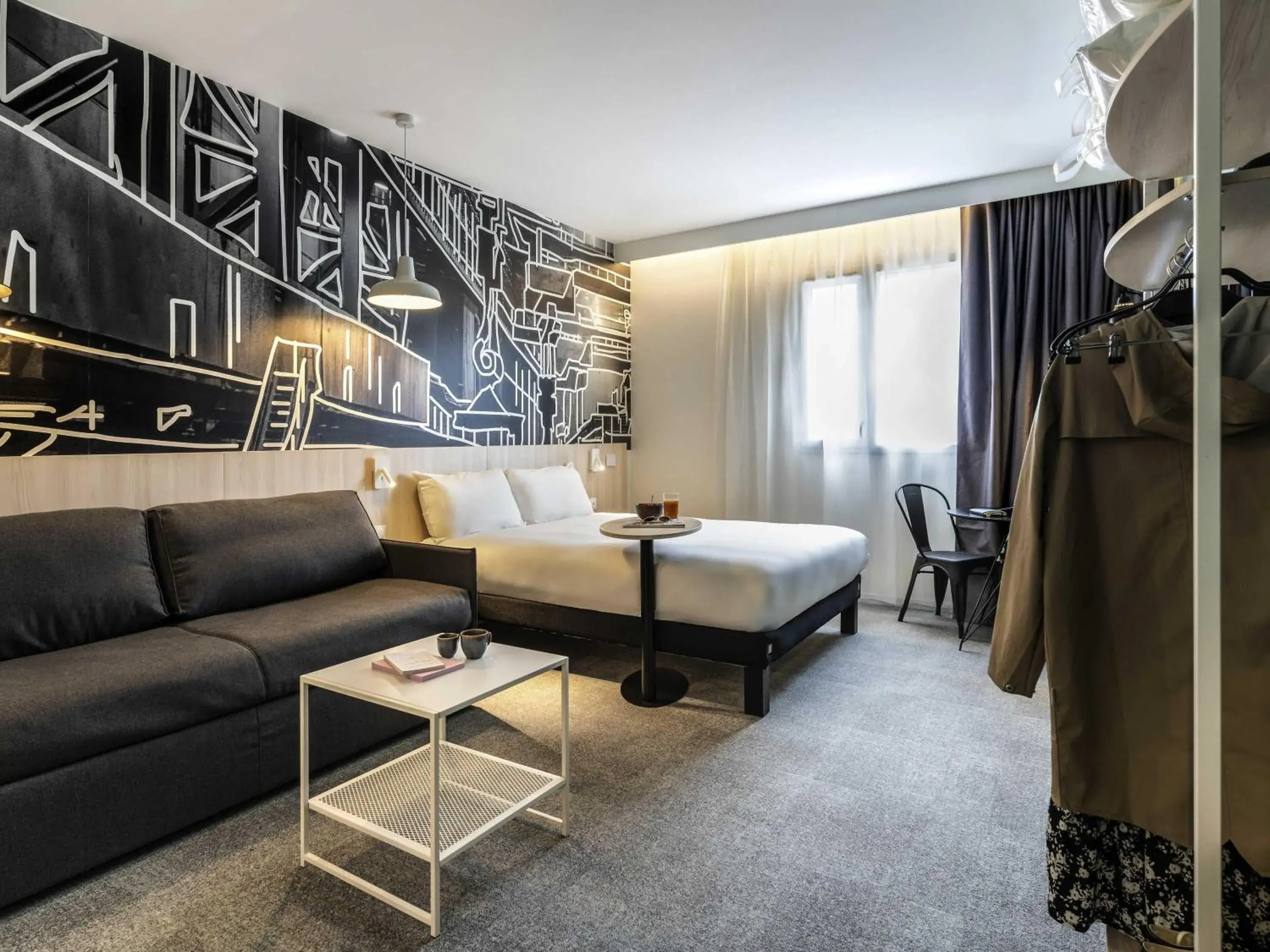 Family Suite with Sofa Bed - single occupancy in ibis Styles Limoges Centre Family Suite with Sofa Bed - single occupancy in ibis Styles Limoges Centre