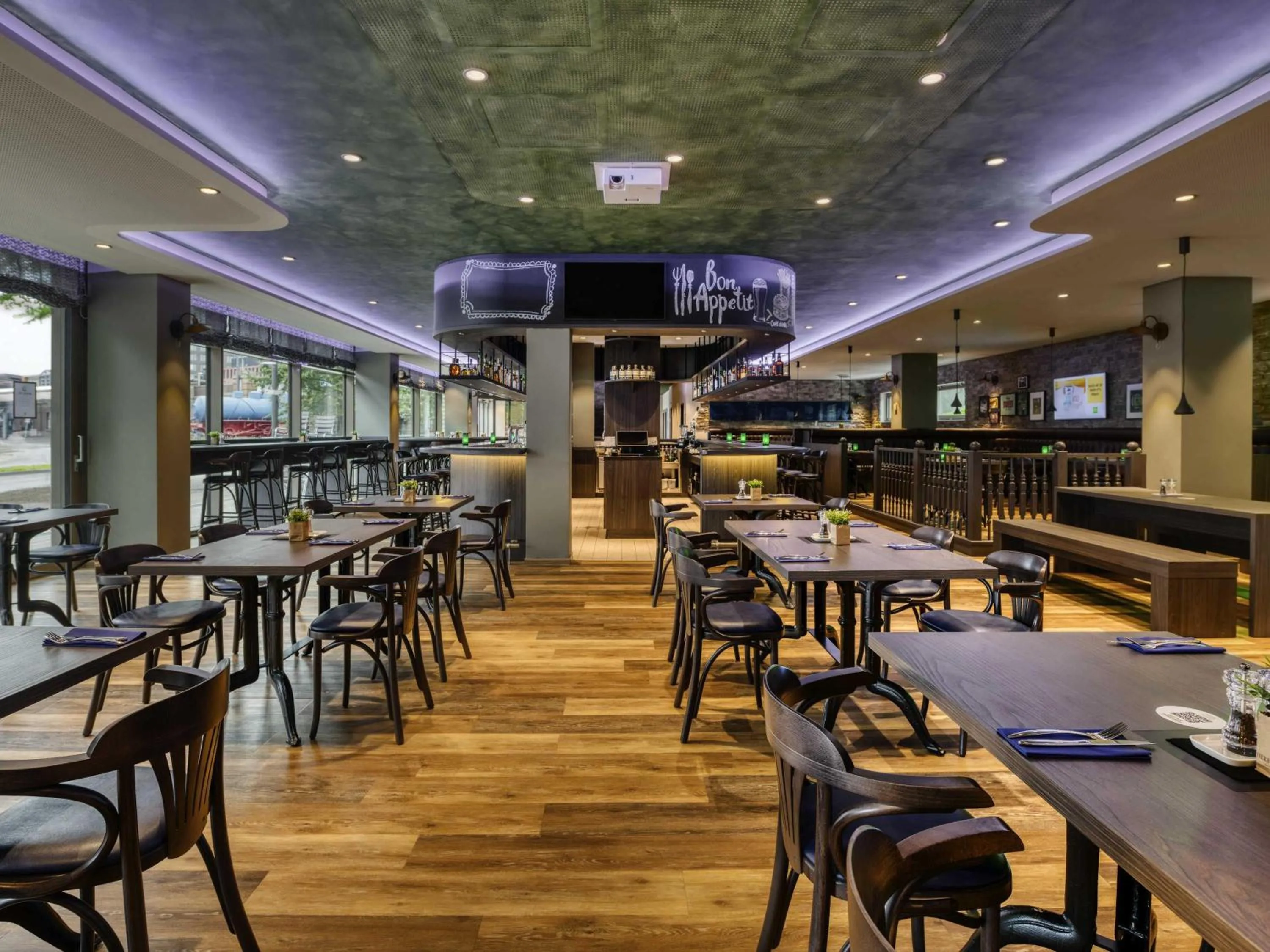 Restaurant/places to eat in ibis Styles Hamburg Barmbek