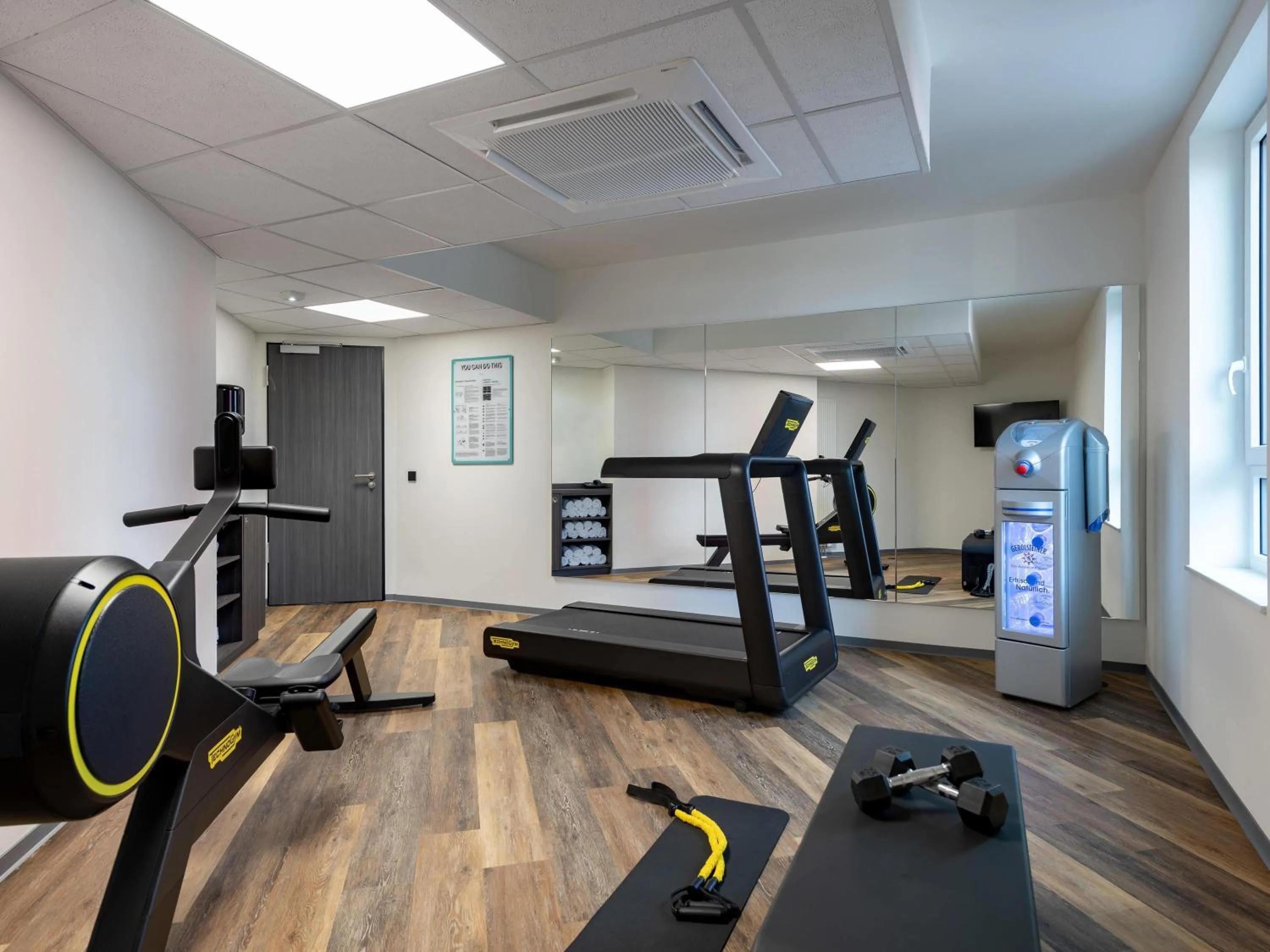 Fitness centre/facilities in ibis Styles Hamburg Barmbek