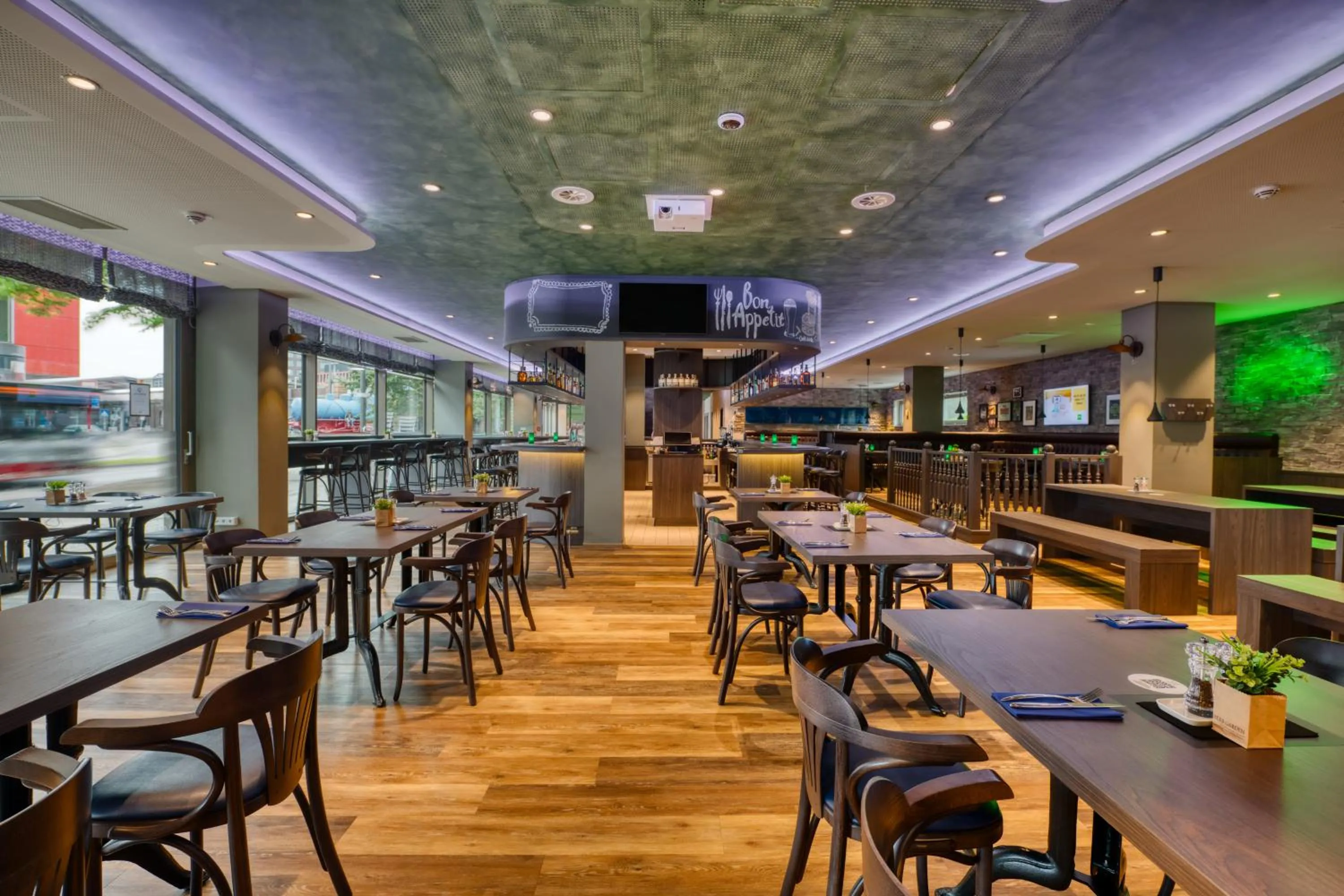 Restaurant/places to eat in ibis Styles Hamburg Barmbek