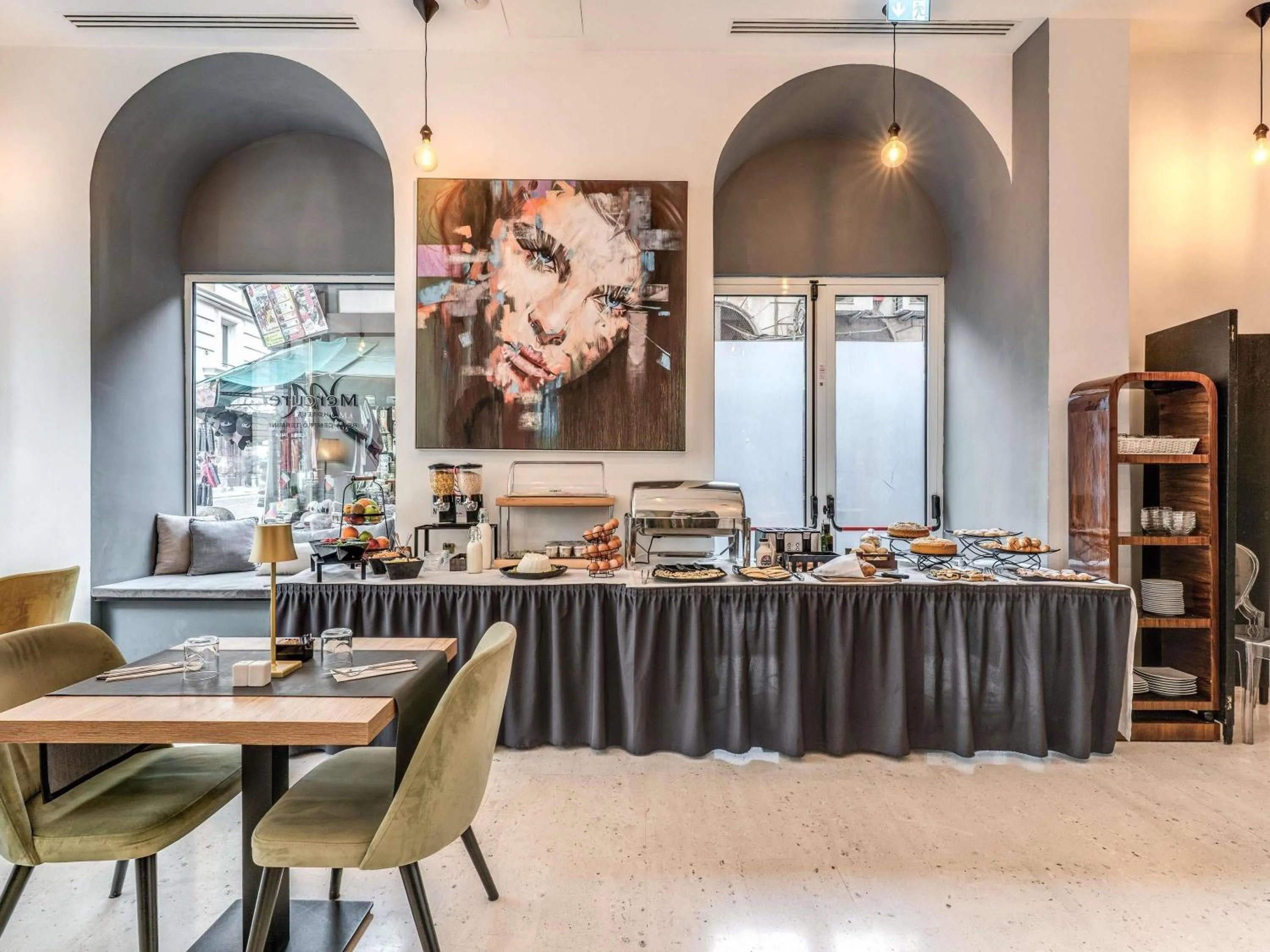 Breakfast in Mercure Roma Centro Termini