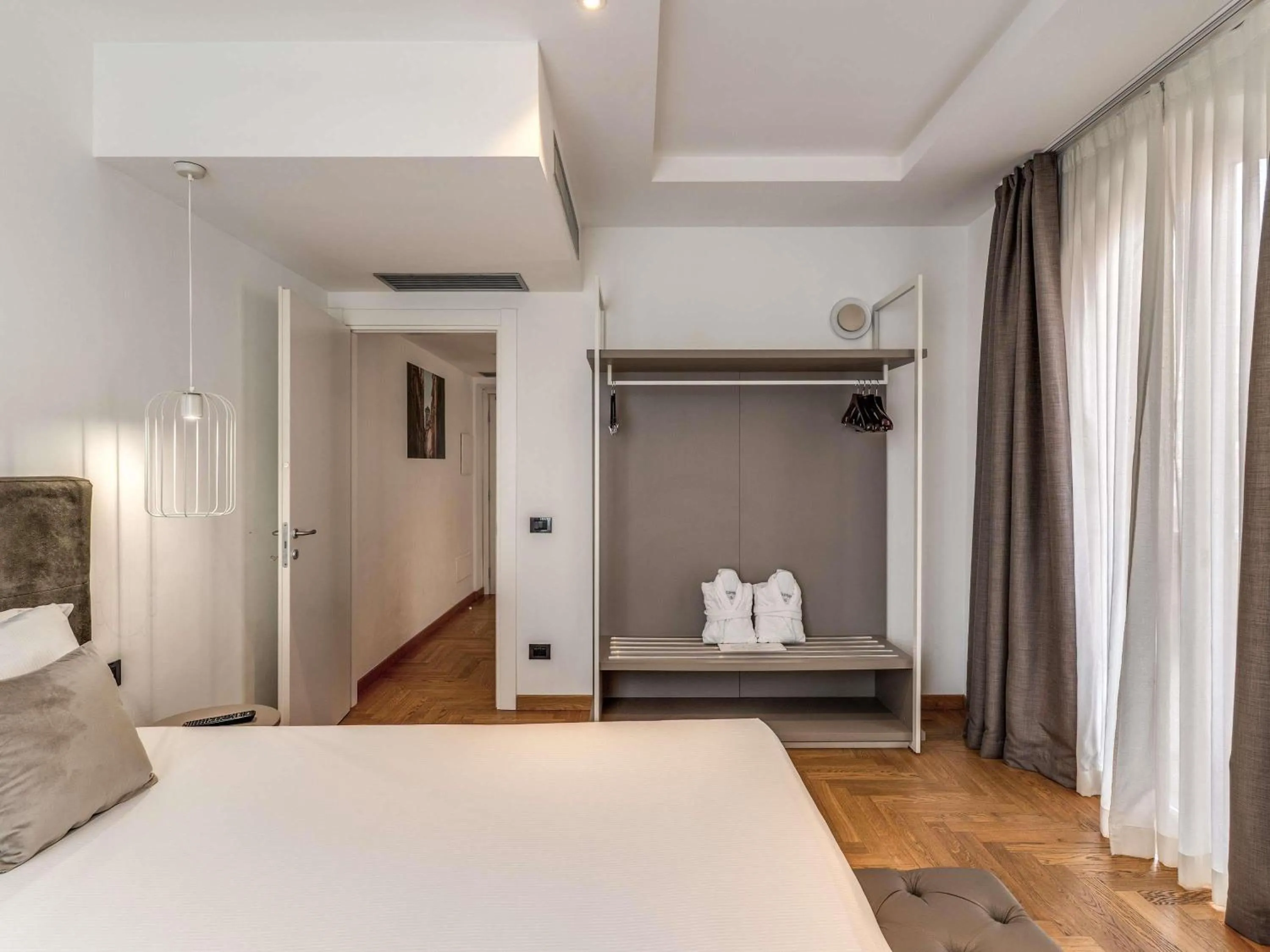 Bedroom, Bed in Mercure Roma Centro Termini