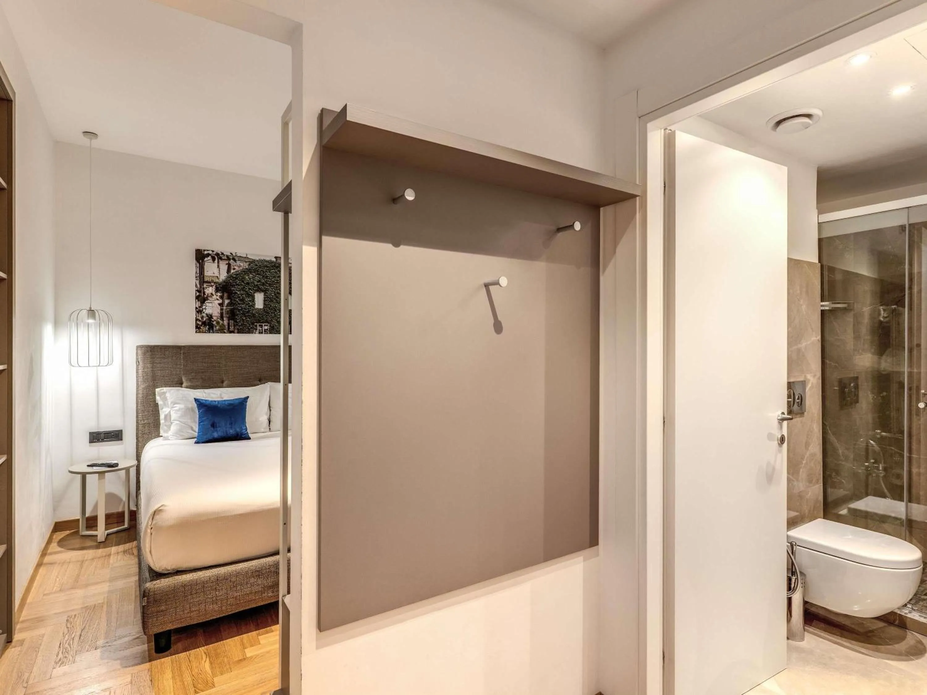 Bedroom, Bed in Mercure Roma Centro Termini