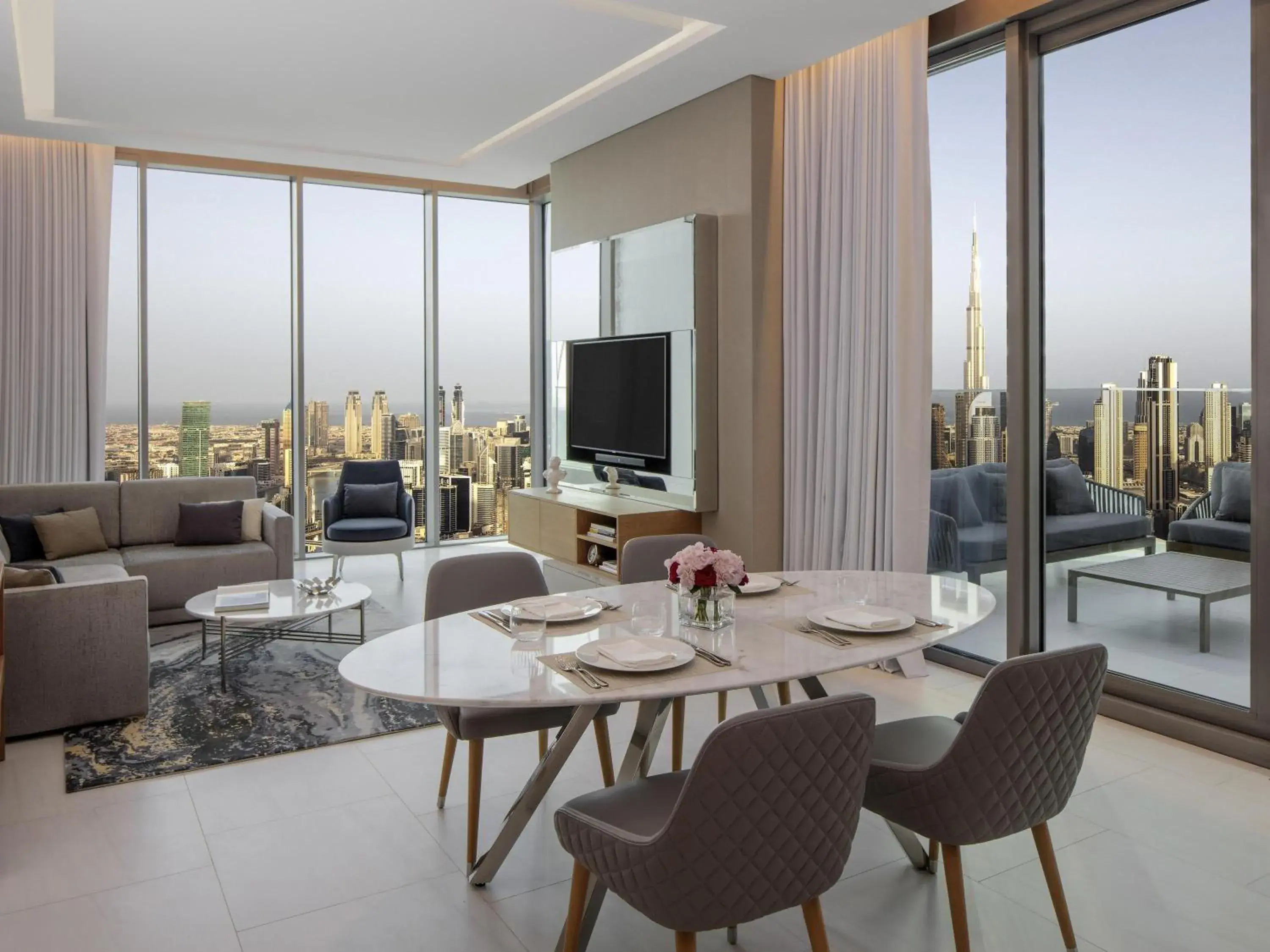 Wonder Living Deluxe Two-Bedroom Apartment in SLS Dubai Hotel & Residences Wonder Living Deluxe Two-Bedroom Apartment in SLS Dubai Hotel & Residences