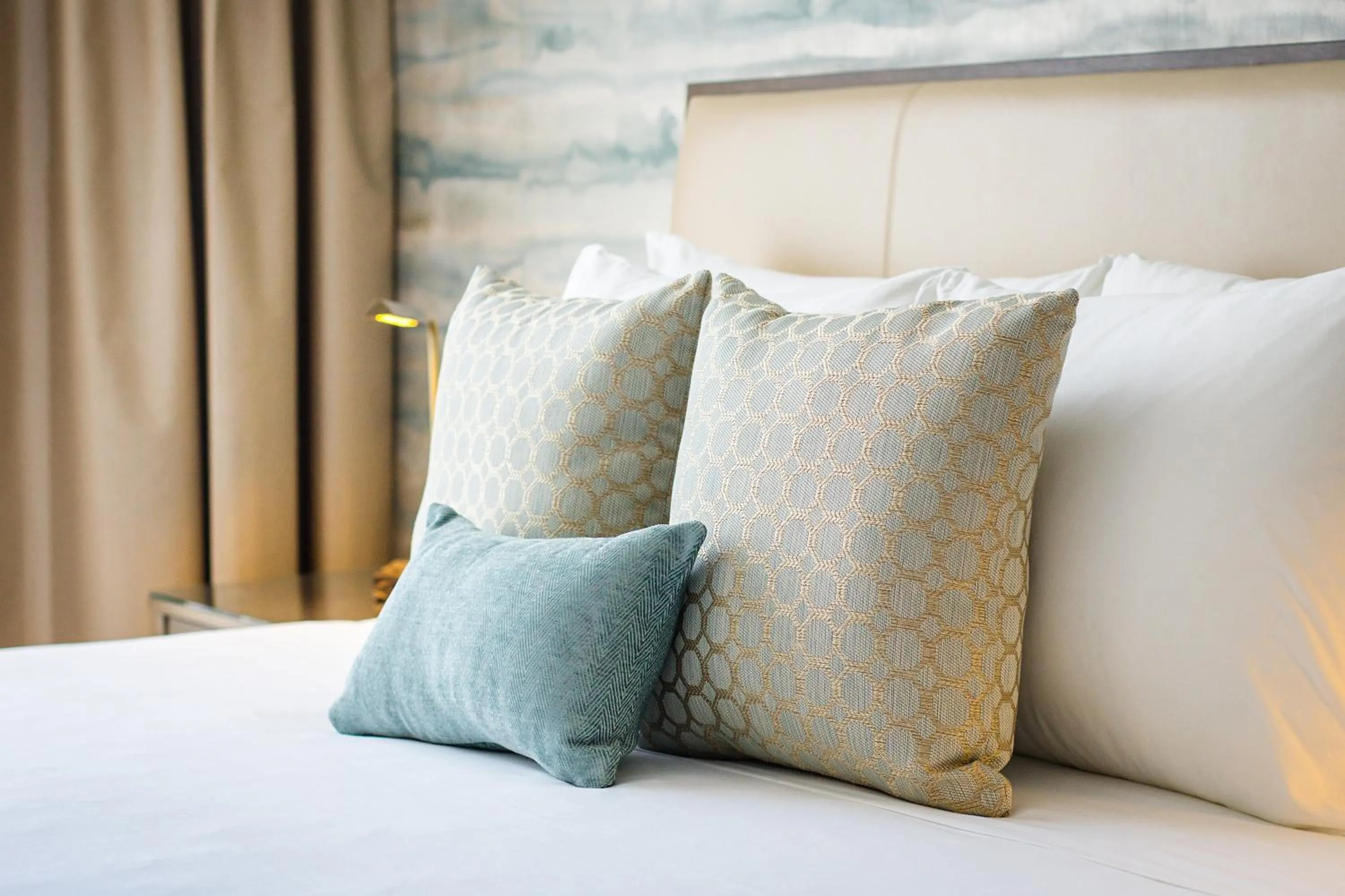 Bedroom, Bed in Berkeley Park MGallery Hotel Collection