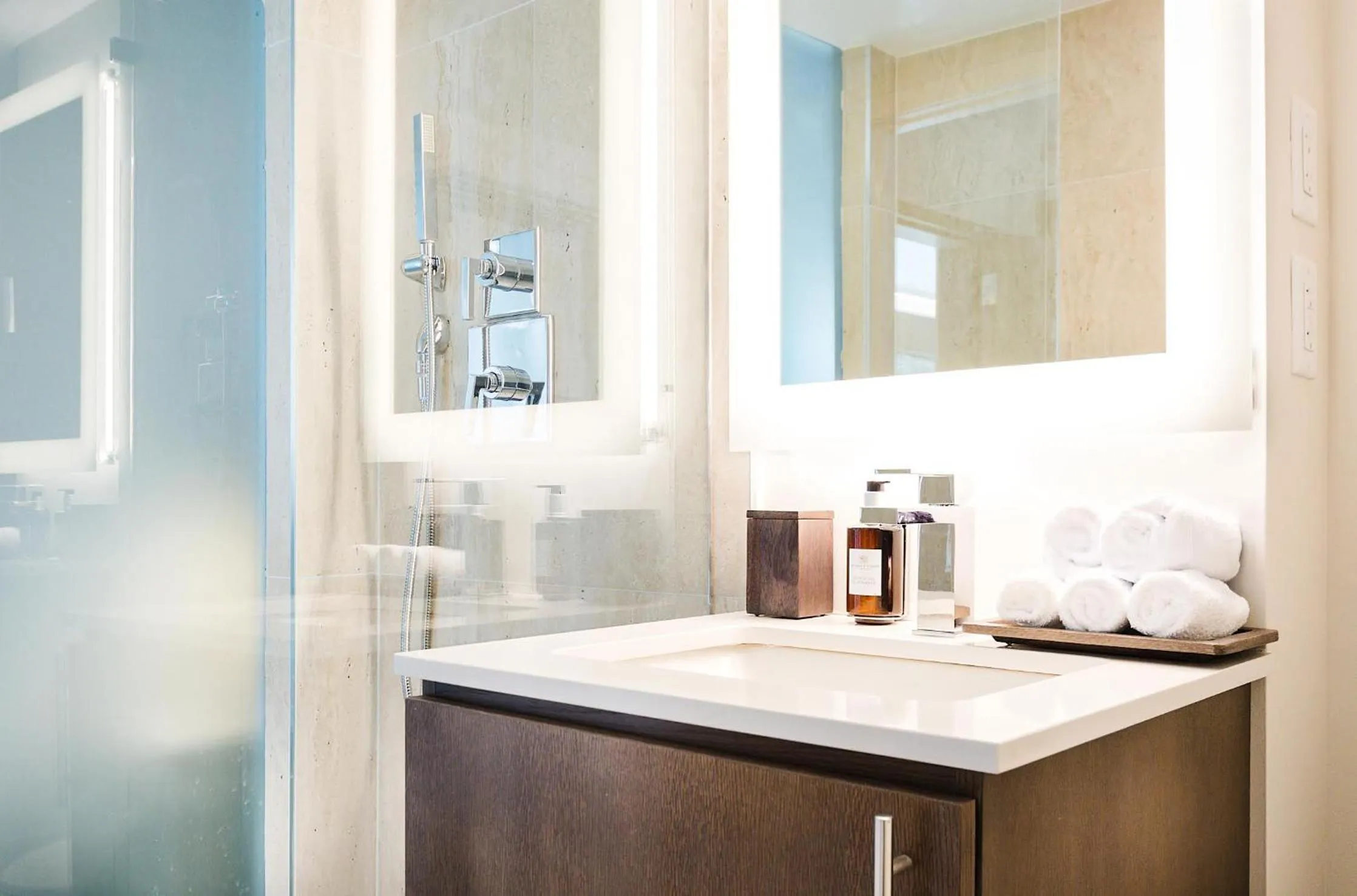 Bathroom in Berkeley Park MGallery Hotel Collection