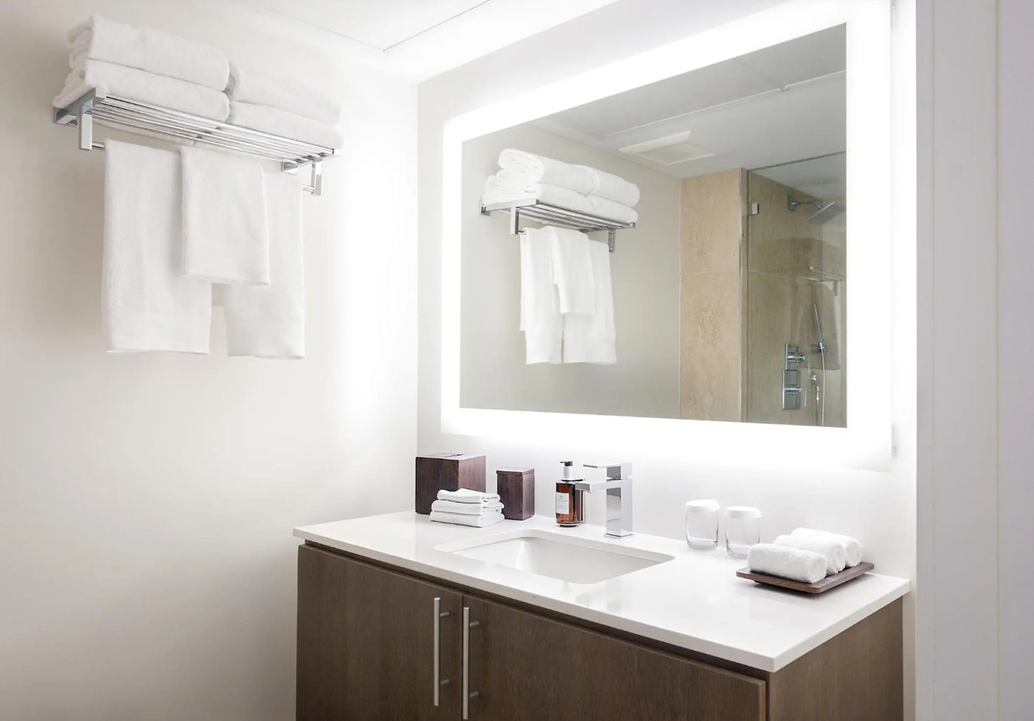 Bathroom in Berkeley Park MGallery Hotel Collection