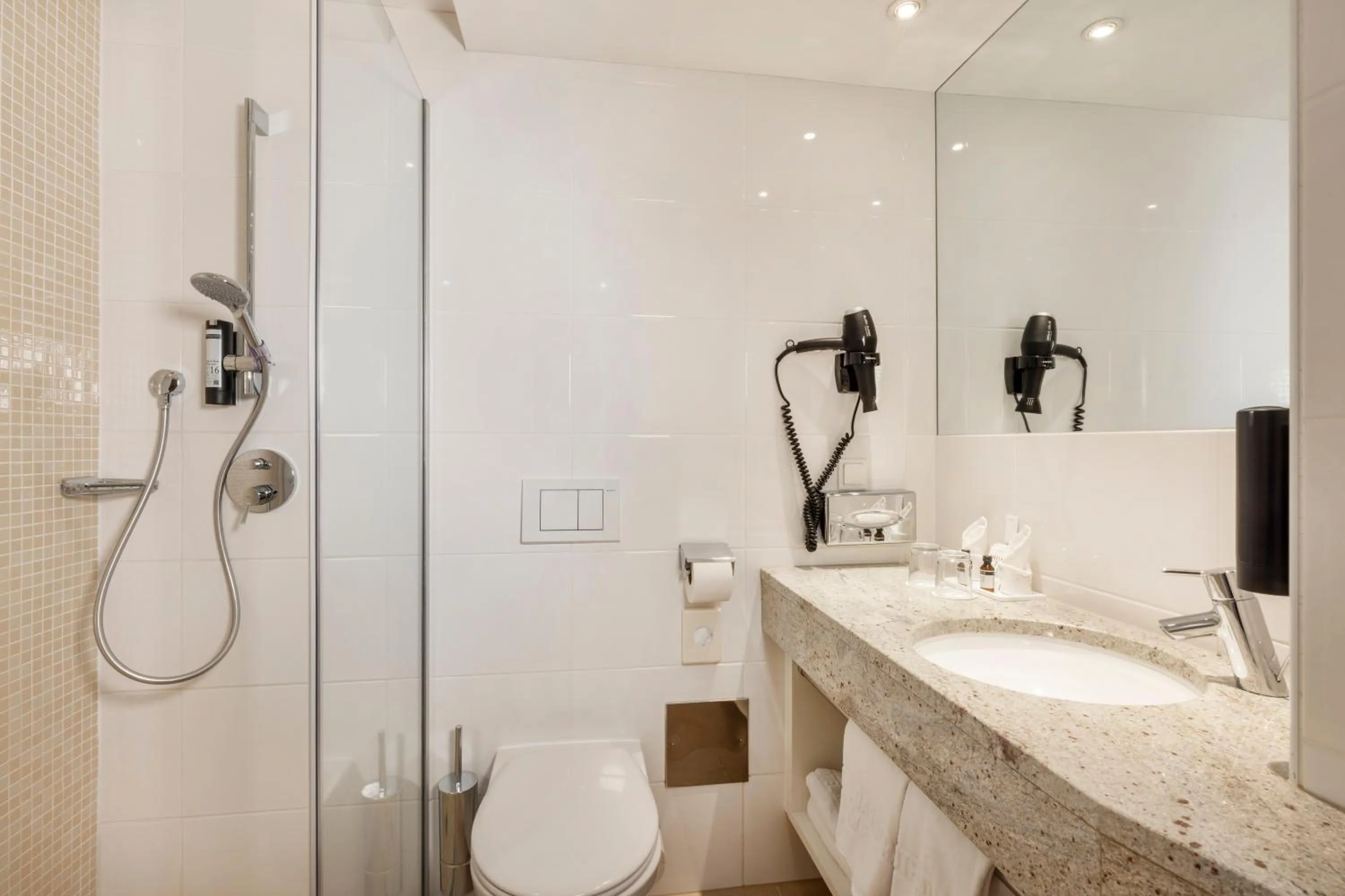 Shower in Boutique Hotel Das Tigra