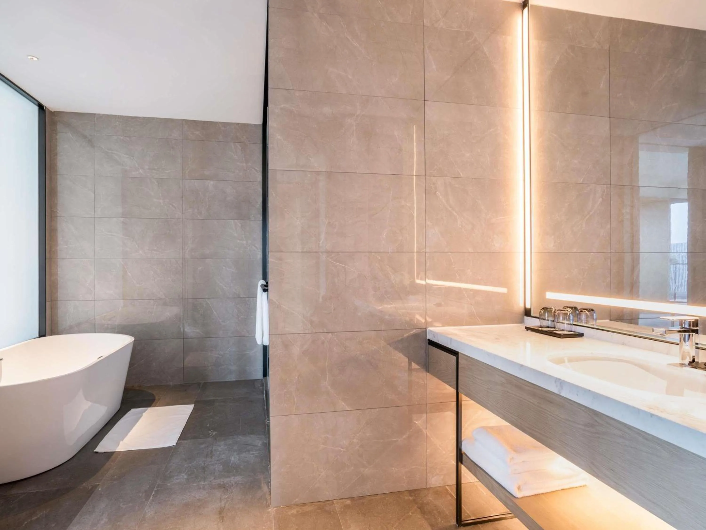 Bedroom in Pullman Jiaxing Pinghu Excellence