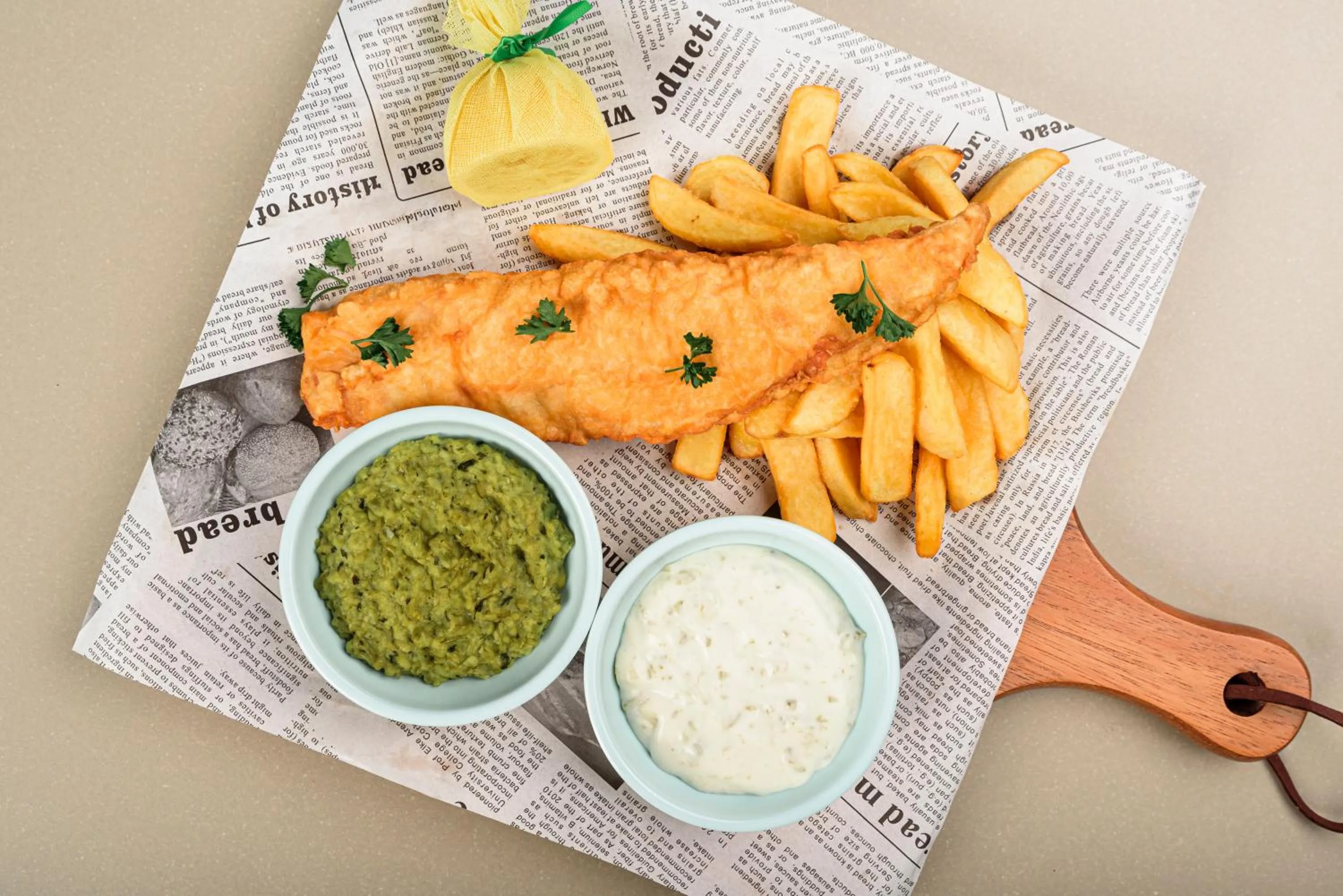 Restaurant/places to eat in Th8 Palm Dubai Beach Resort, Vignette Collection by IHG