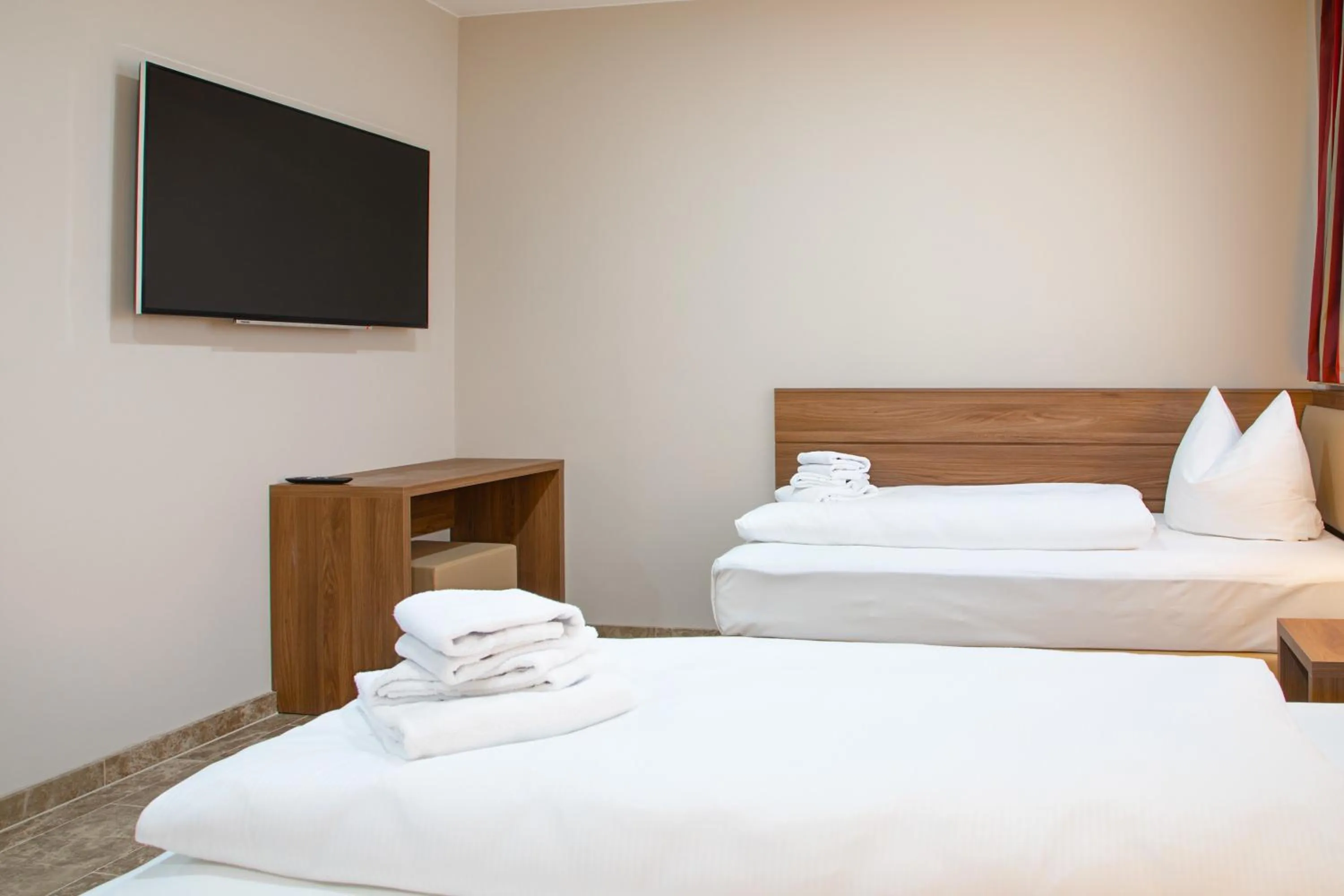 Photo of the whole room, Bed in Work & Sleep Boardinghouse Mannheim