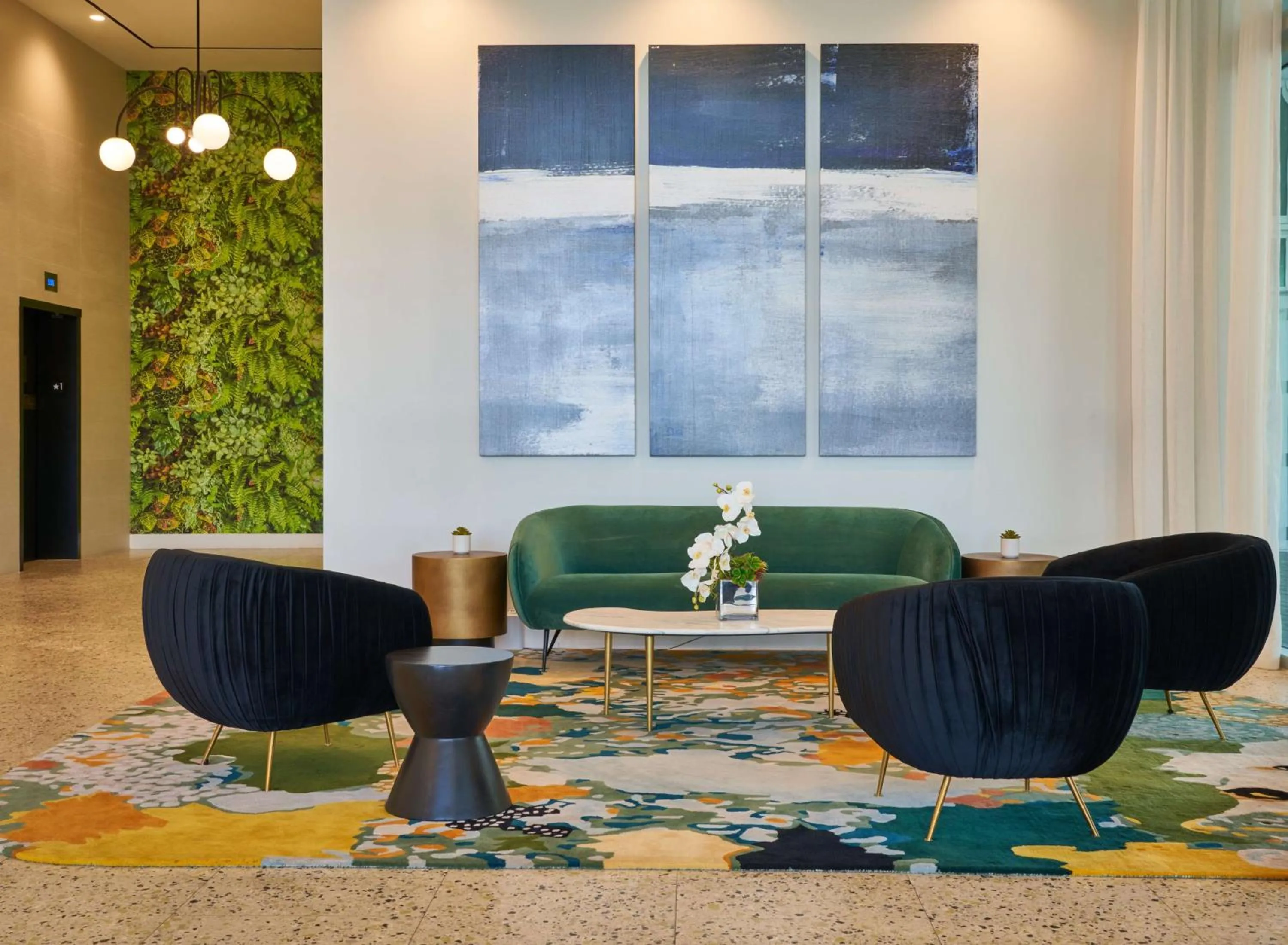 Lobby or reception in SERENA Hotel Aventura Miami, Tapestry Collection by Hilton