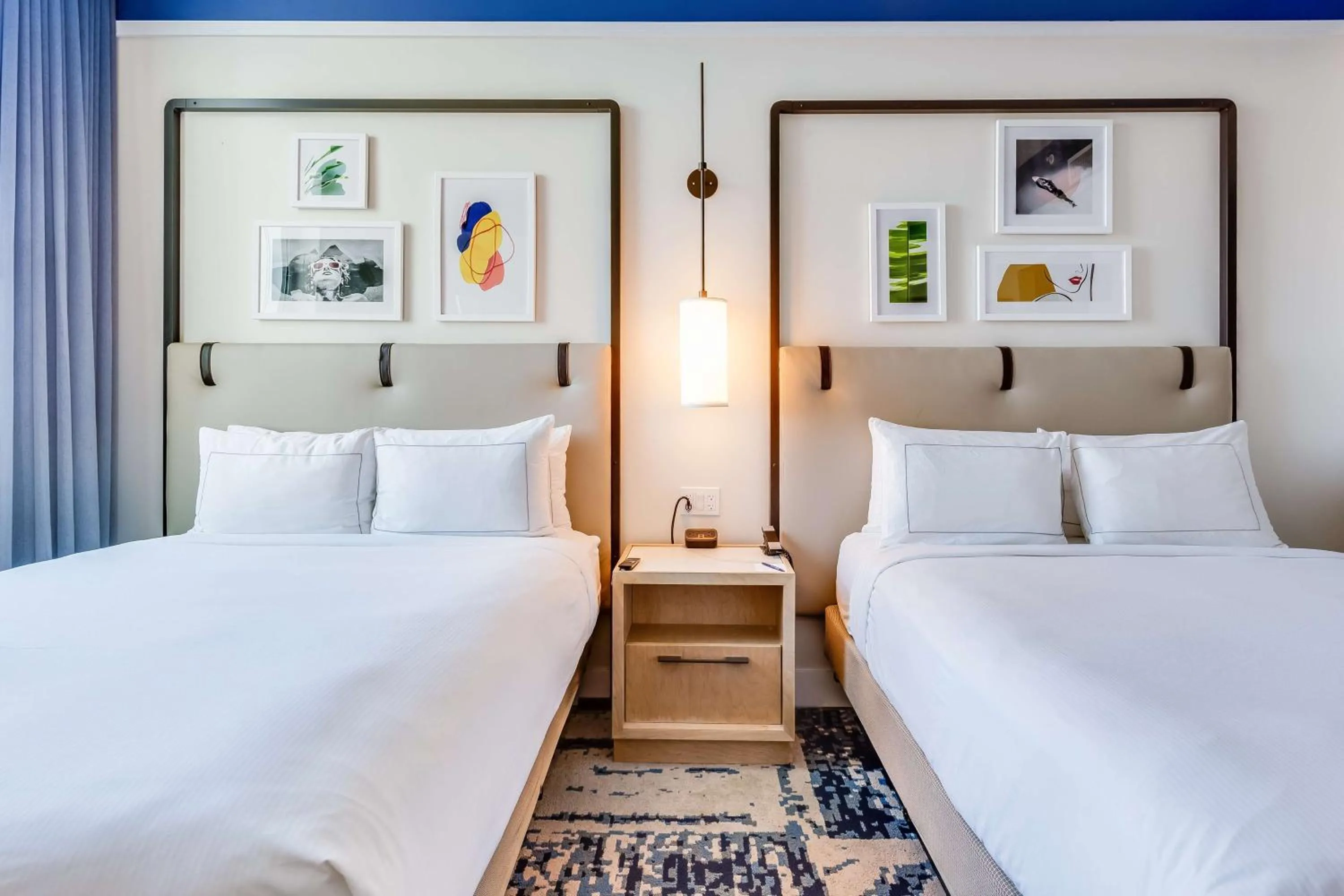 Bed in SERENA Hotel Aventura Miami, Tapestry Collection by Hilton