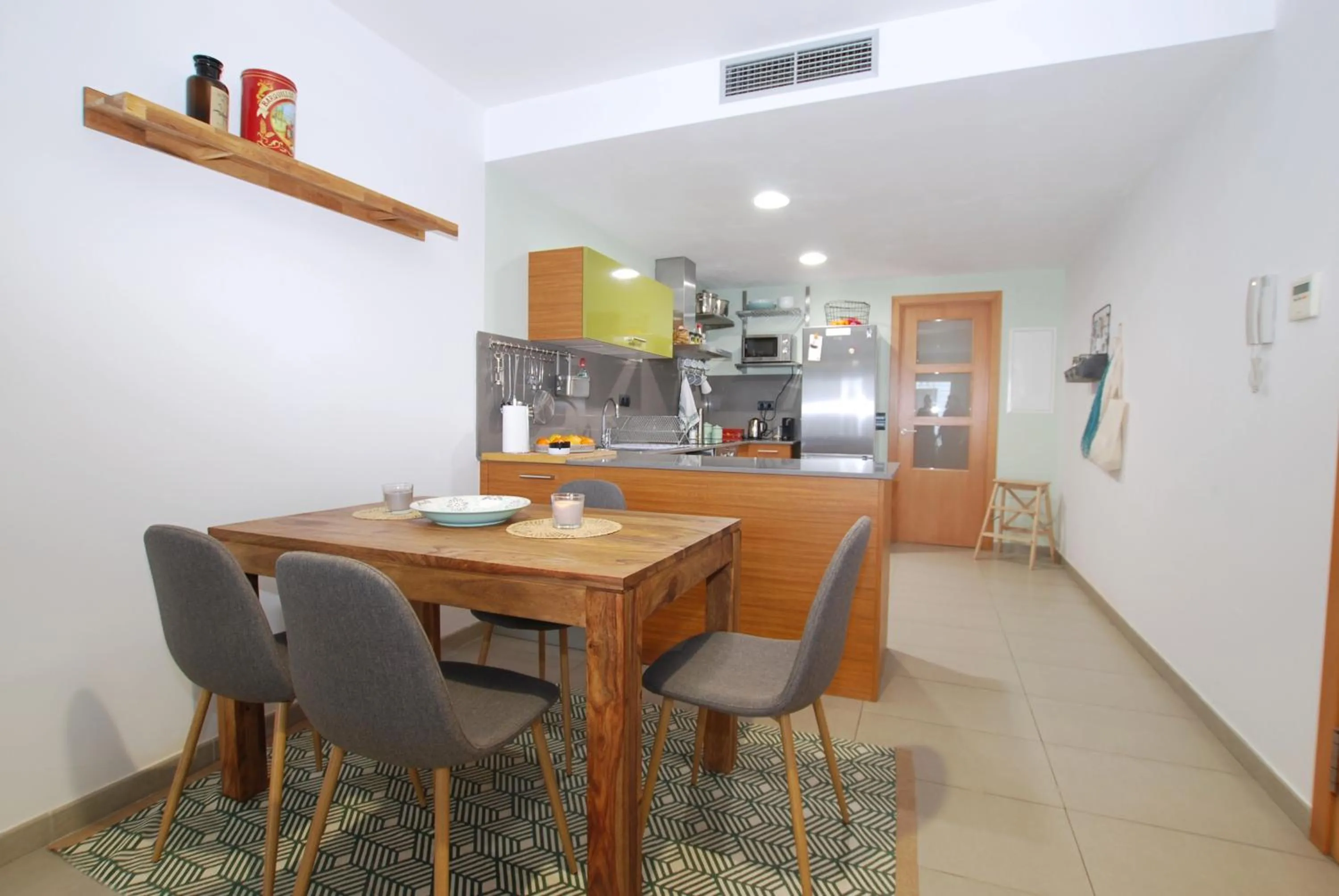 Dining area in Petit niu · Petit niu · Apartamento AC - 3 min de la playa