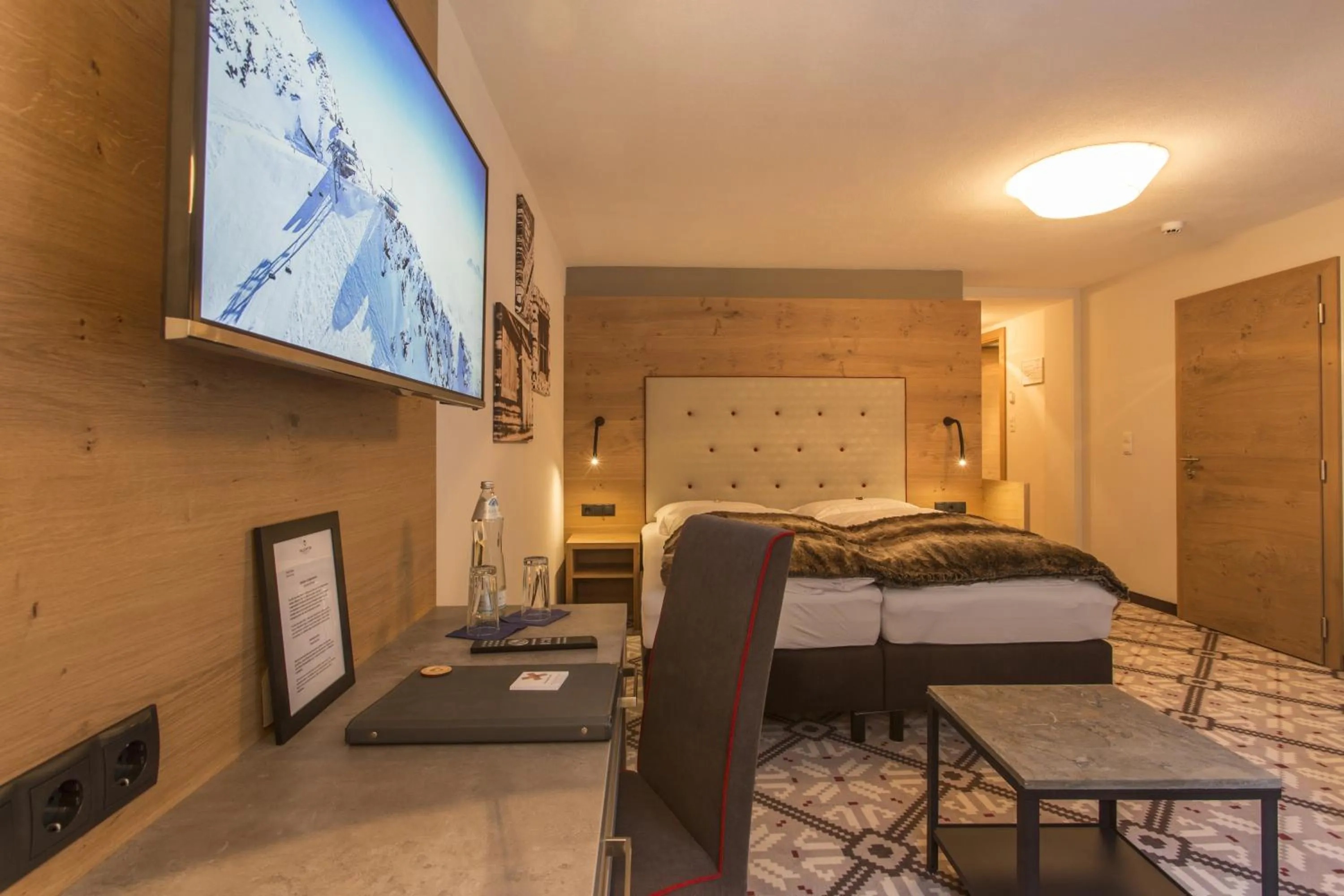 Photo of the whole room, Bed in Hotel Valentin