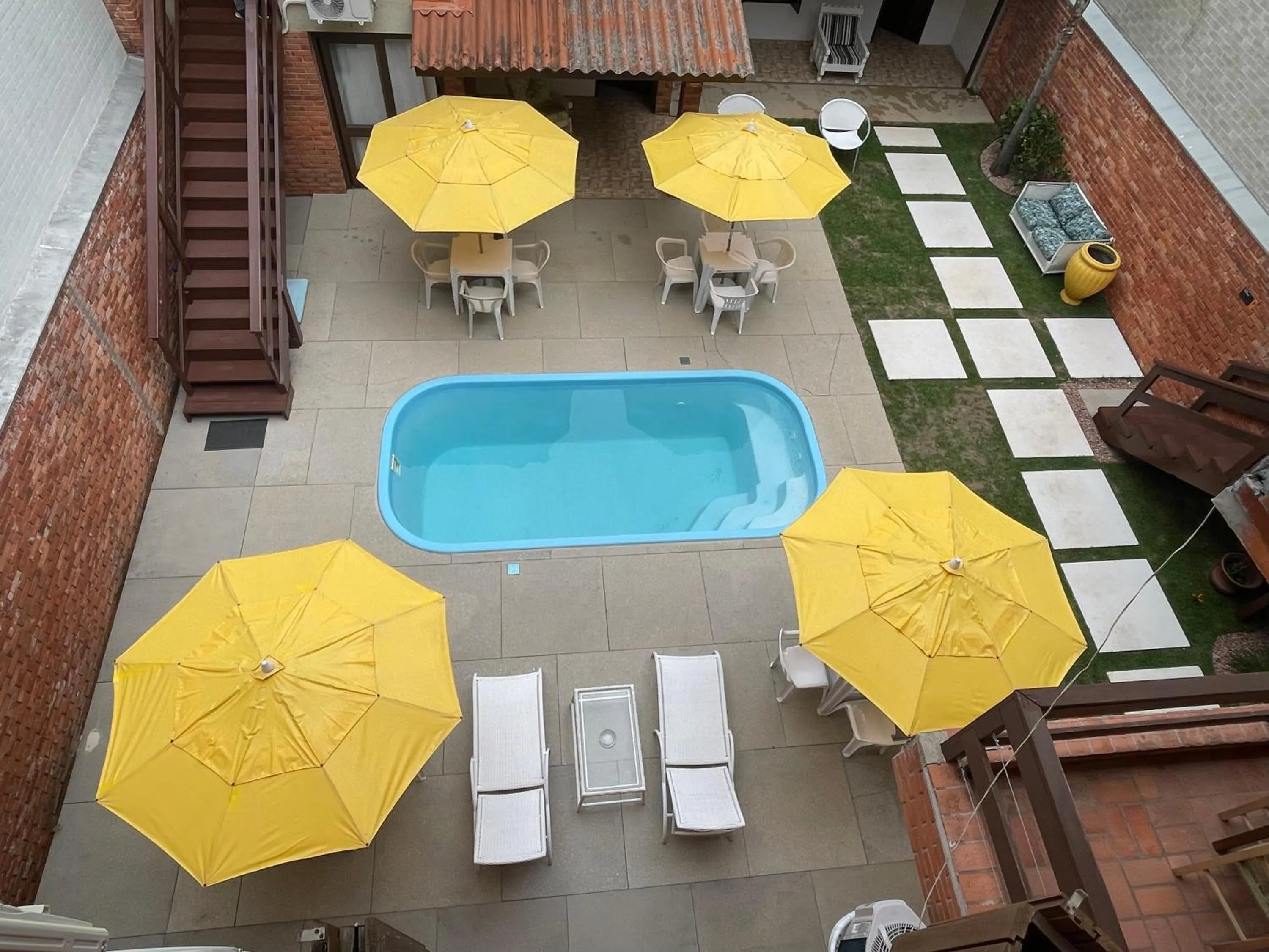 Pool view in Mare Blu - Pousada Hostel