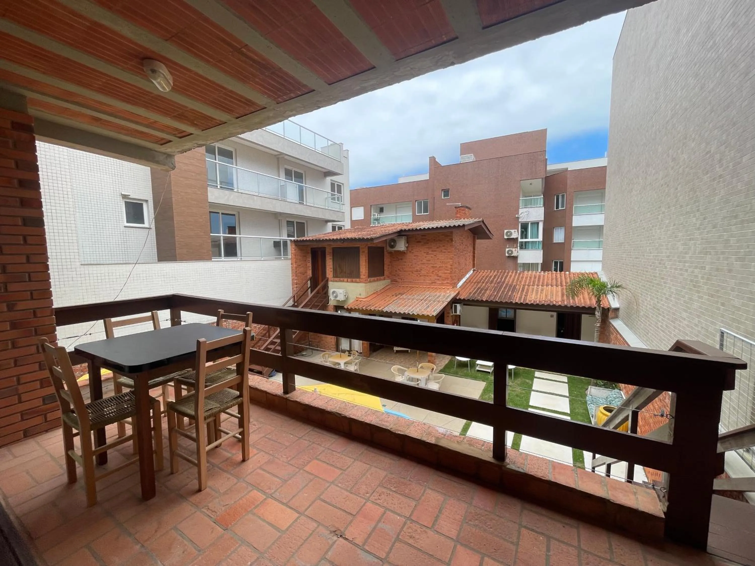 Mare Blu - Pousada Hostel