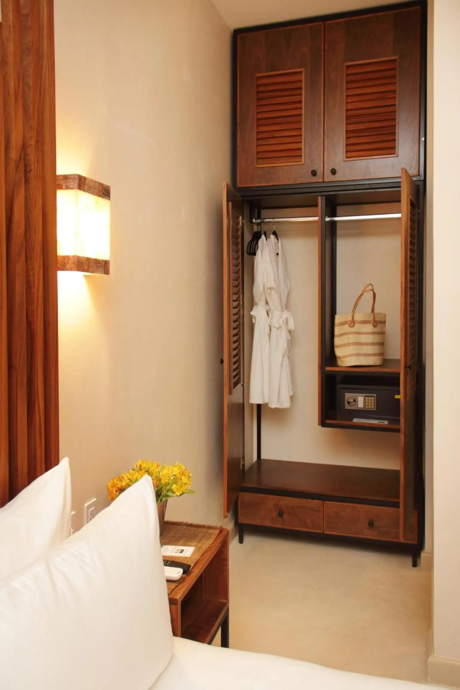 wardrobe, Bed in TreeHouse Boutique Hotel, an adults only boutique hotel