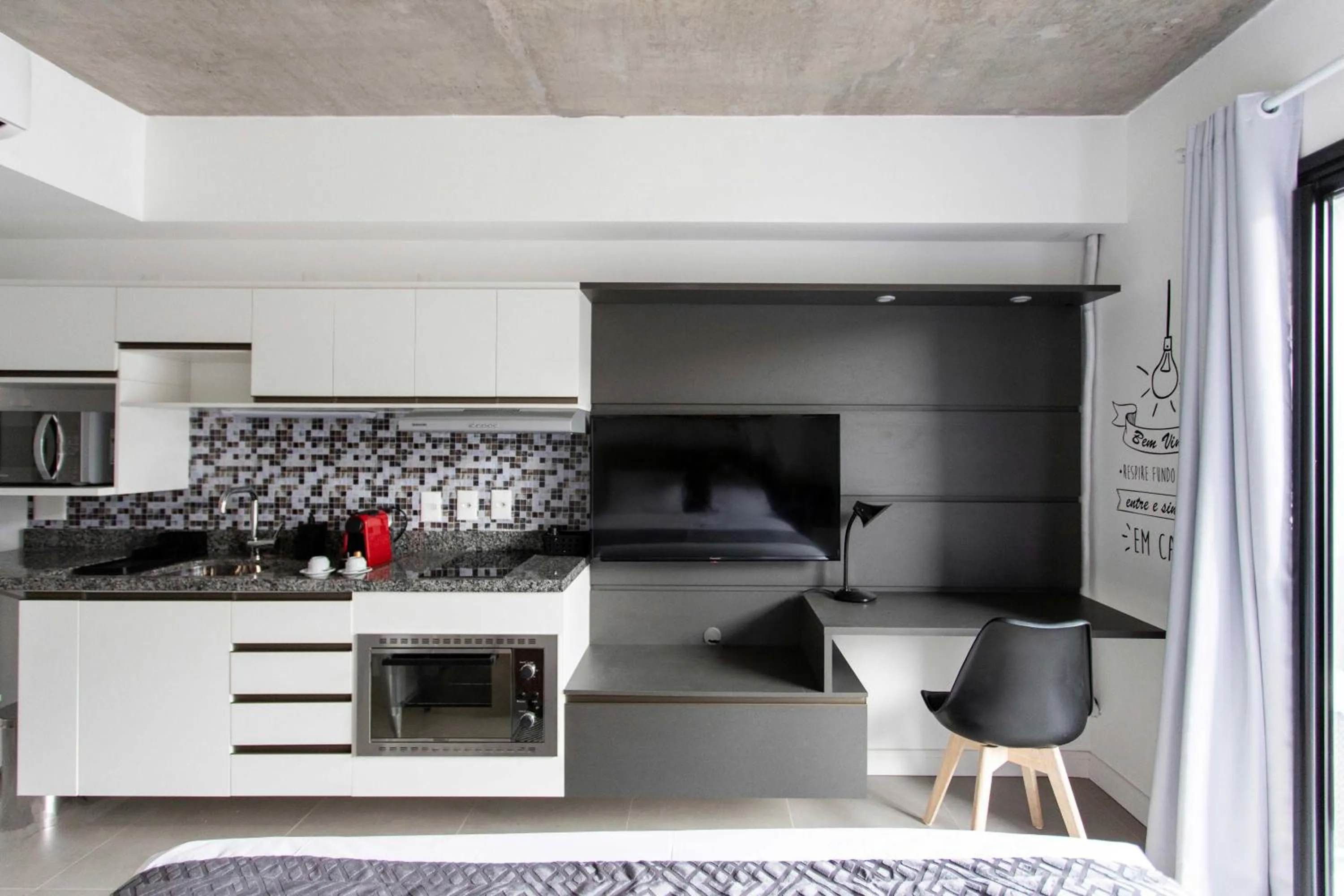 Day in Charlie Porto Alegre Praça 4