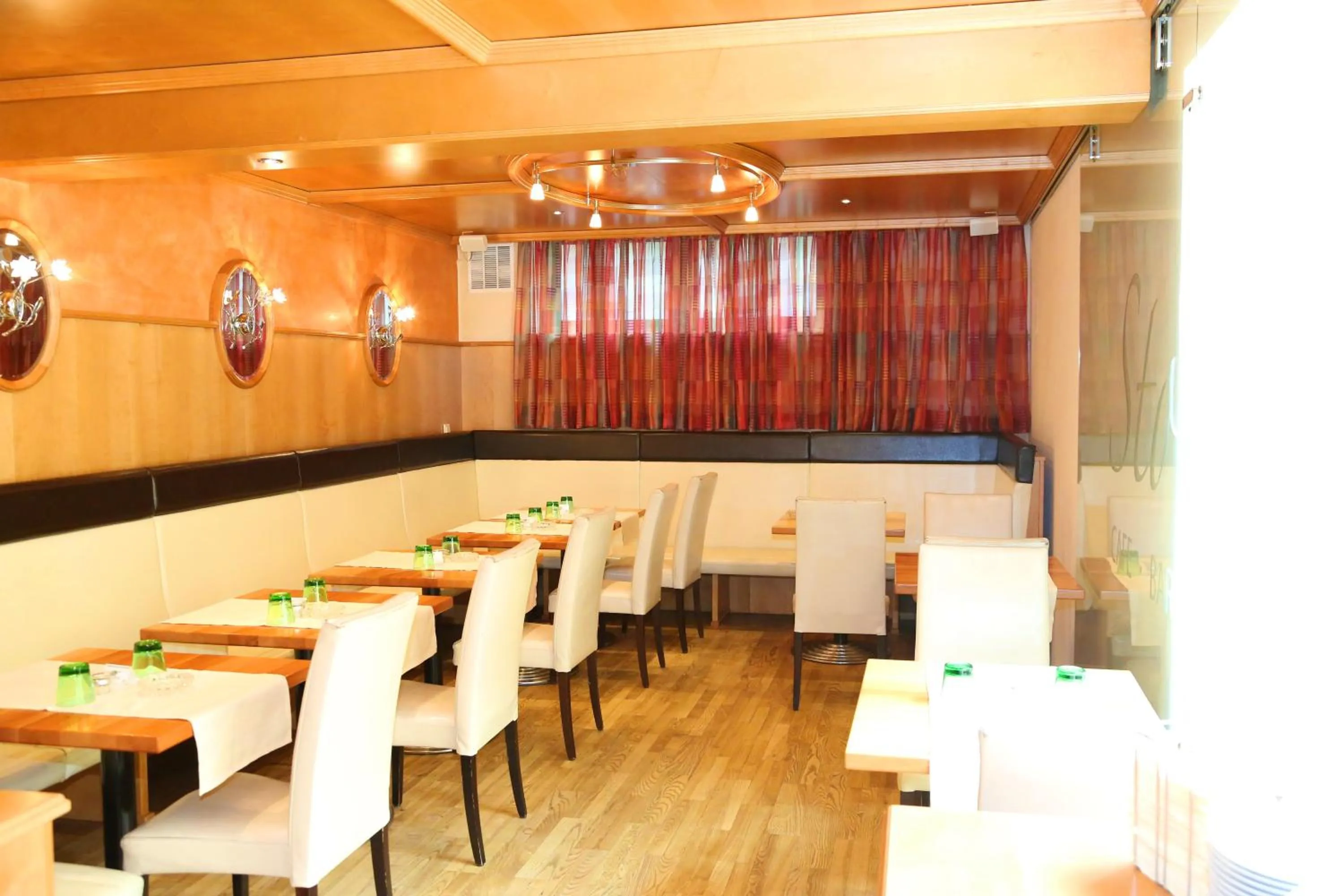 Lounge or bar in Business-Hotel Stockinger