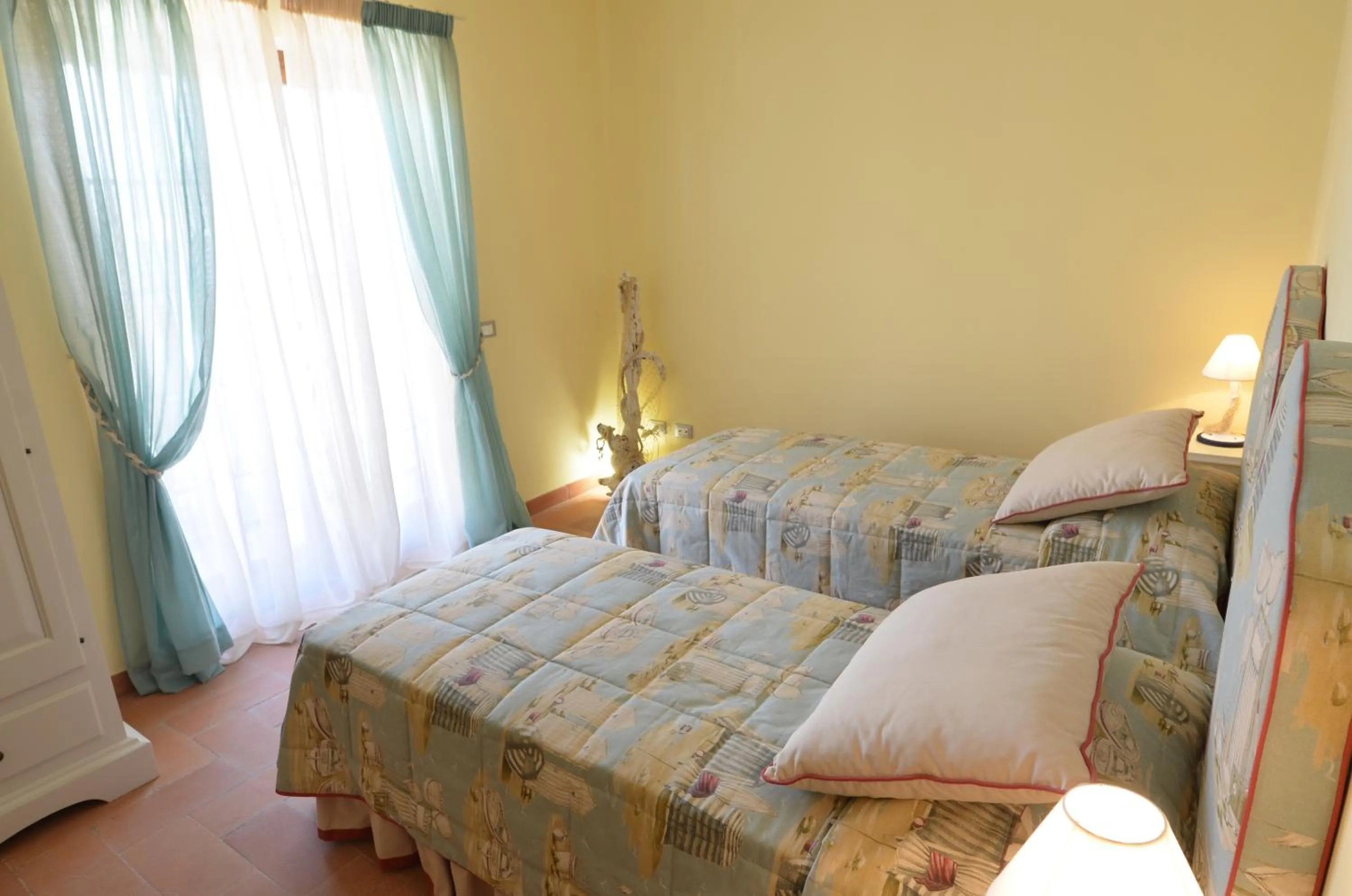Bed in Villa Il Fortino