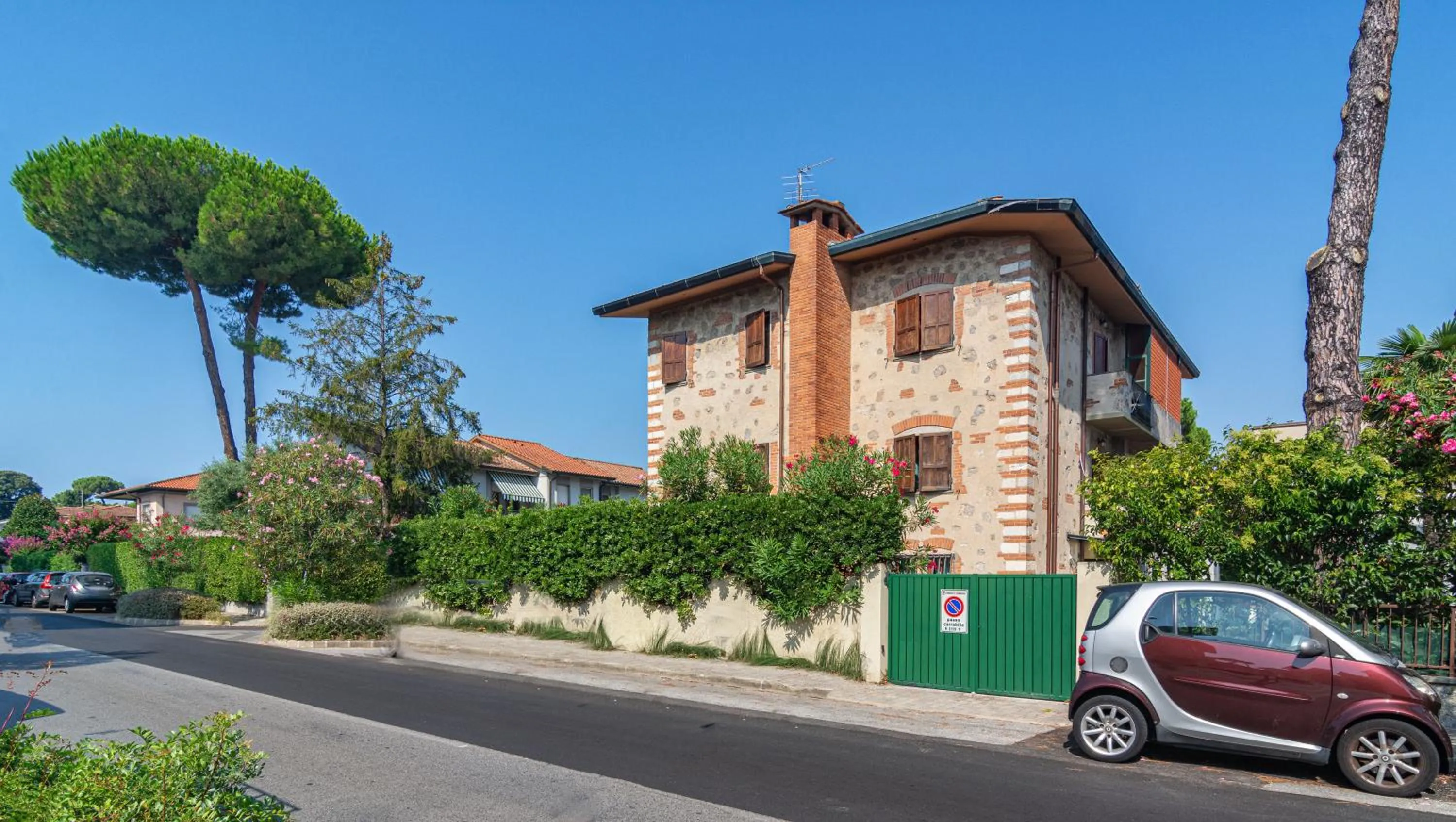 Property building in Villa Il Fortino