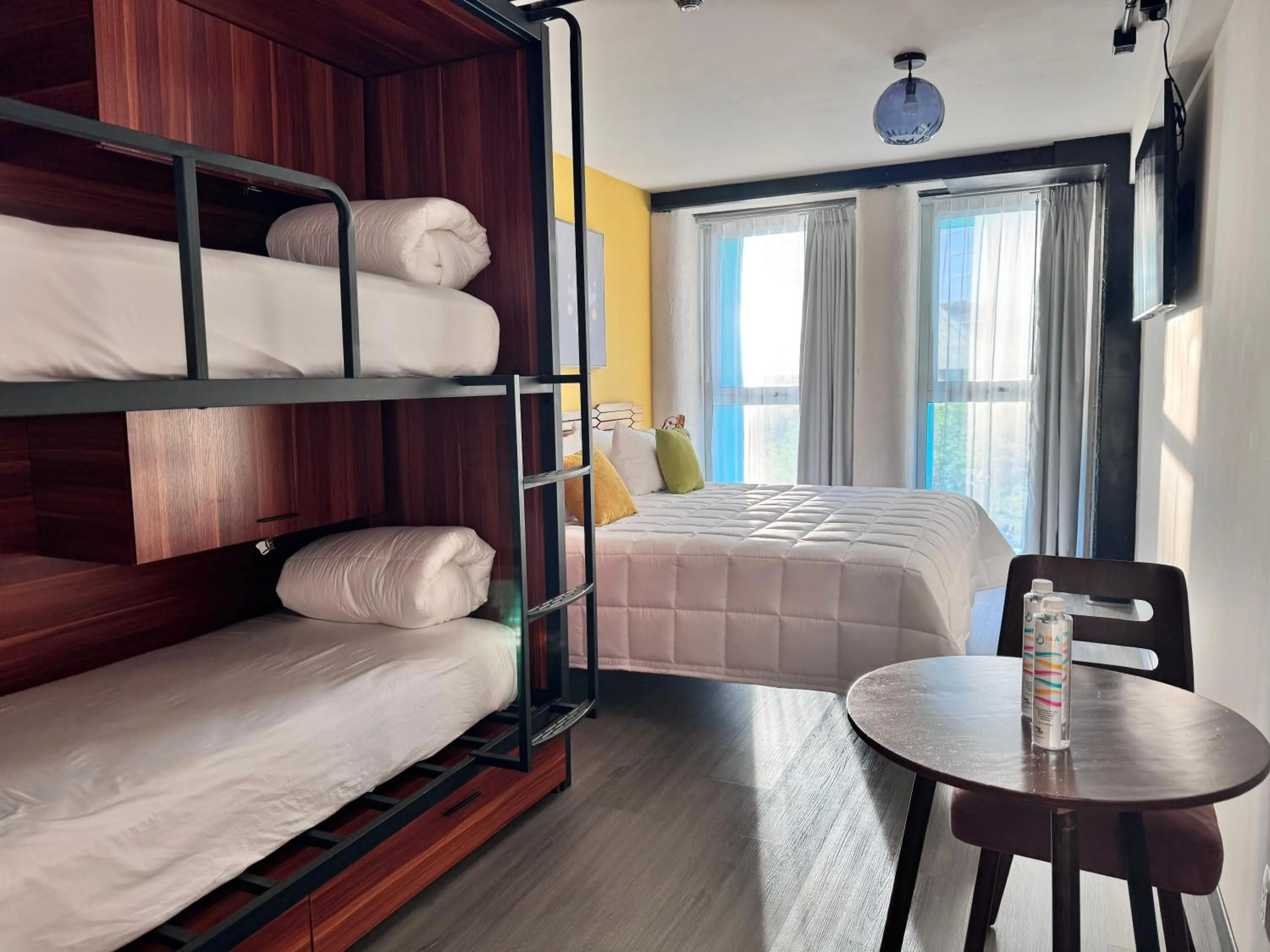 Photo of the whole room, Bed in Hotel Olá Chapultepec