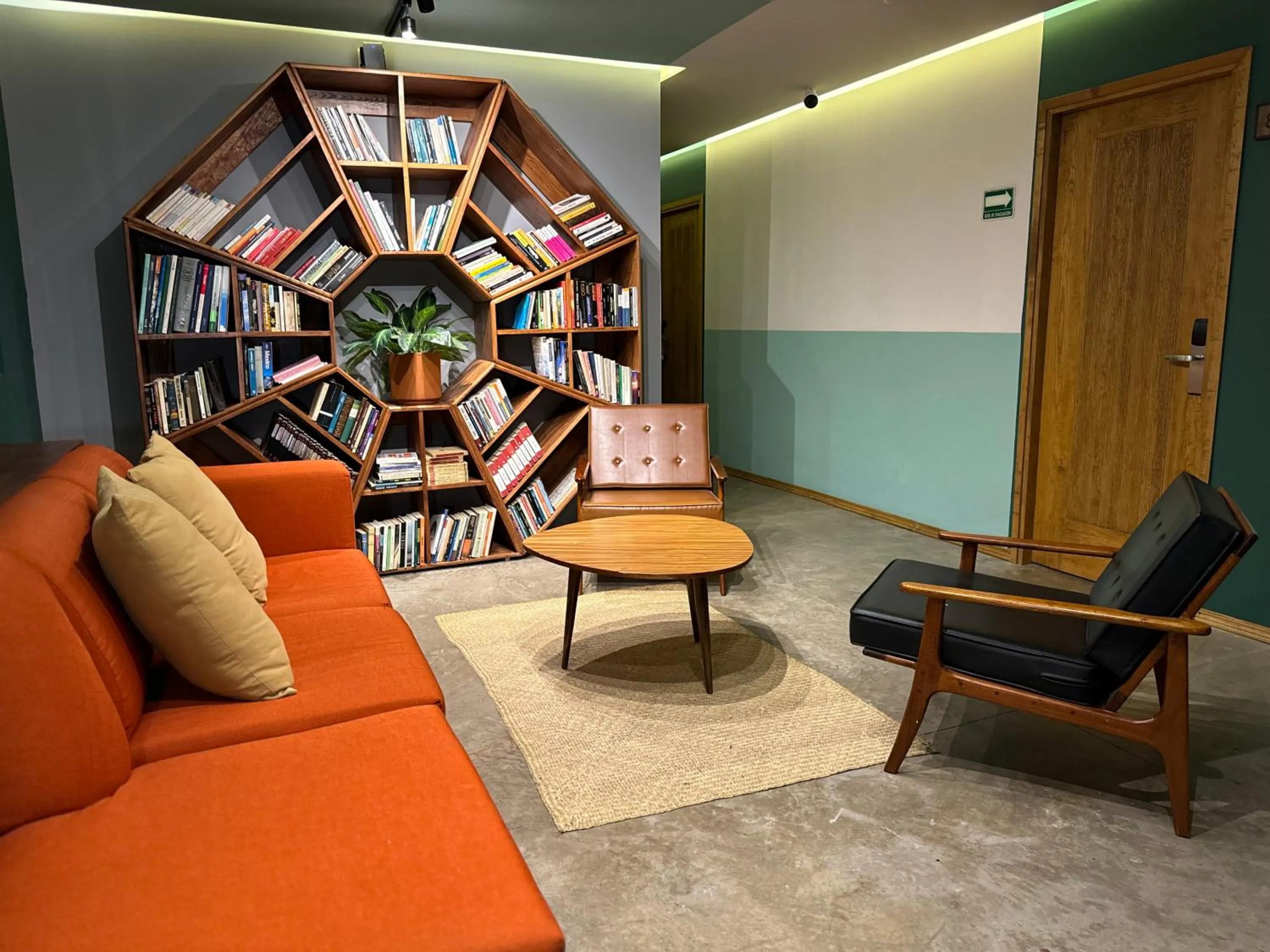 Library in Hotel Olá Chapultepec