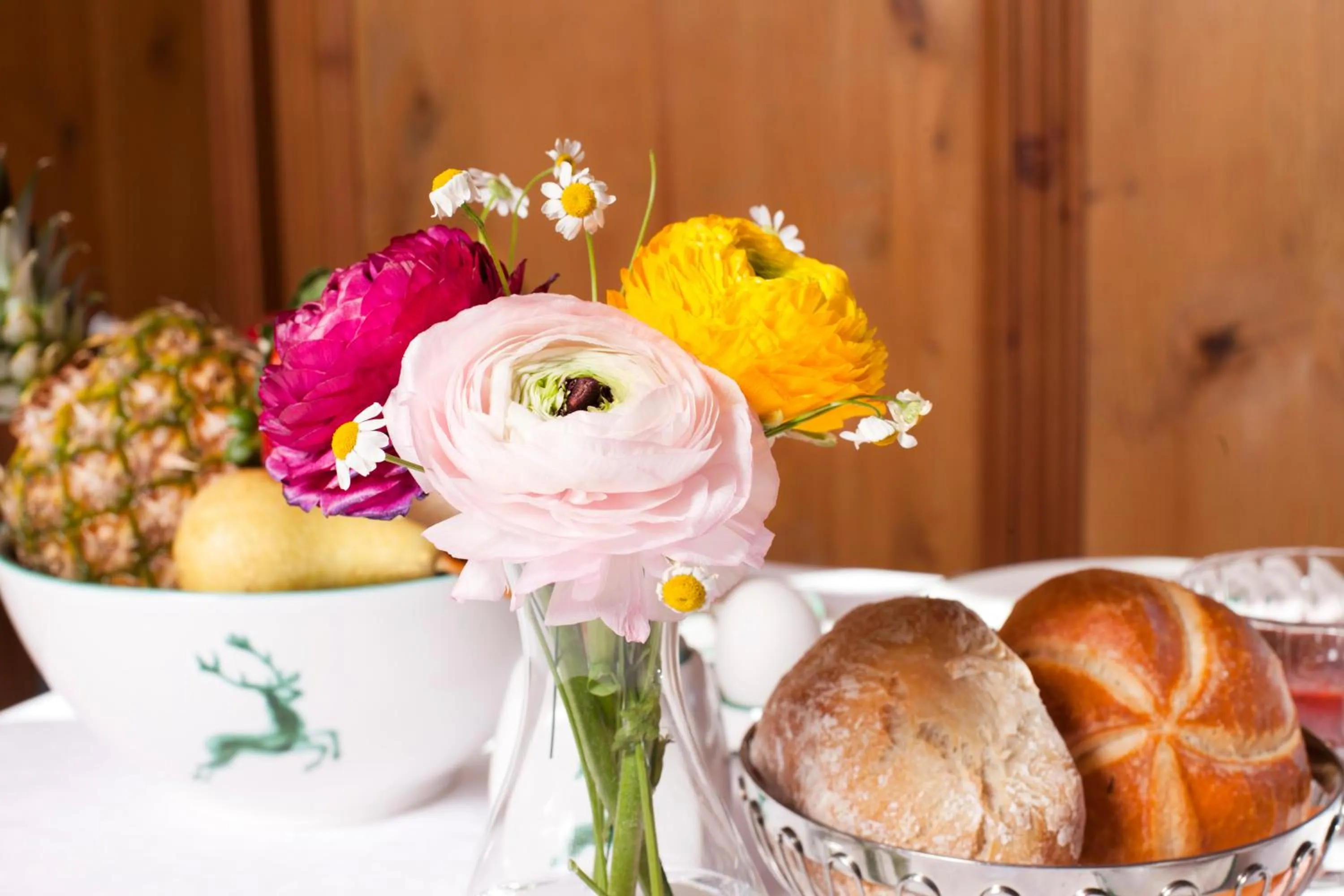 Food and drinks in Hotel Die Arlbergerin - Design & Tiroler Gemütlichkeit