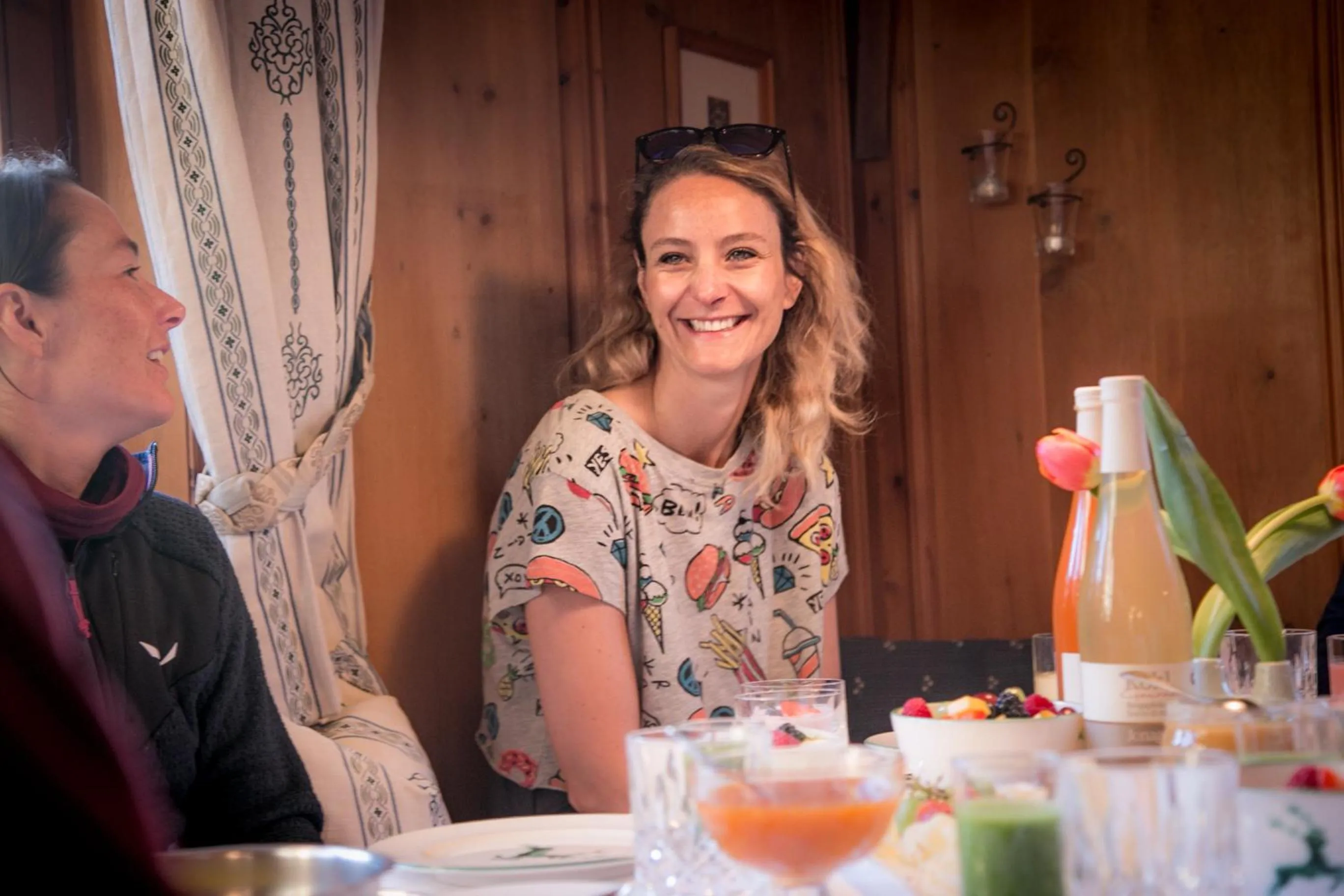 Guests in Hotel Die Arlbergerin - Design & Tiroler Gemütlichkeit